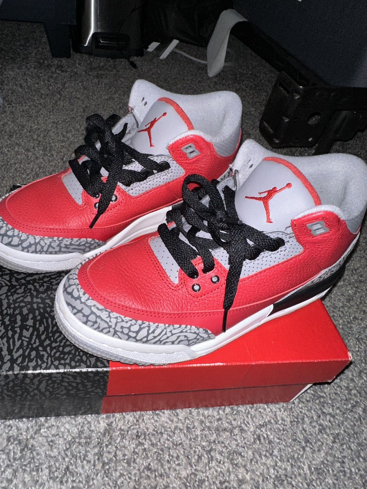 Jordan Brand Air jordan retro 3 Size US 6.5 / EU 39-40 - 4 Thumbnail