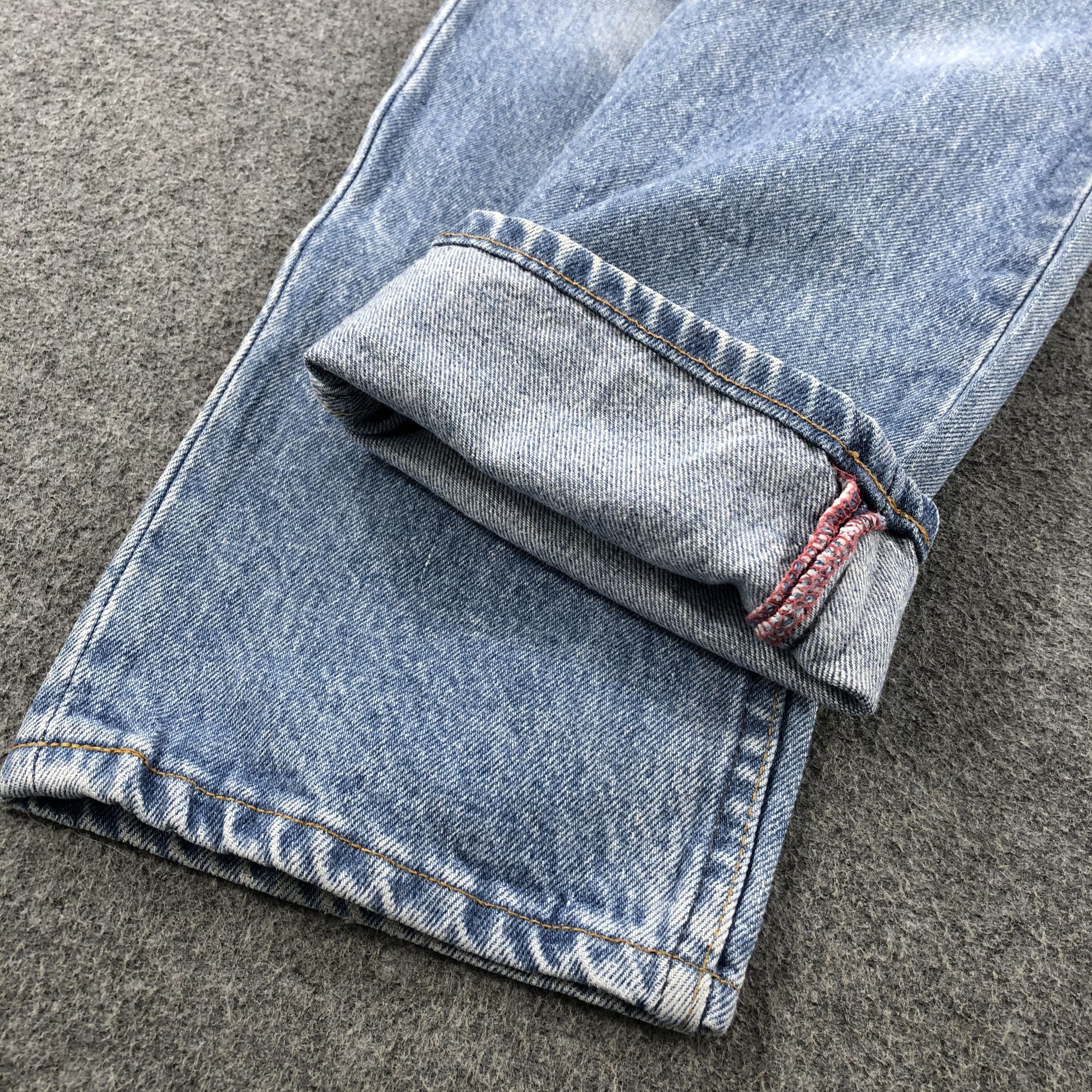 Levi's × Vintage Vintage 90s Distress Blue Wash Levis 501 Jeans-JM1567 Size US 28 / EU 44 - 7 Thumbnail