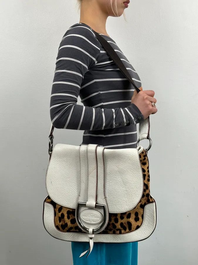 Dolce & Gabbana SS2003 Dolce & Gabbana White Leather Leopard Handle Bag Size ONE SIZE - 2 Thumbnail