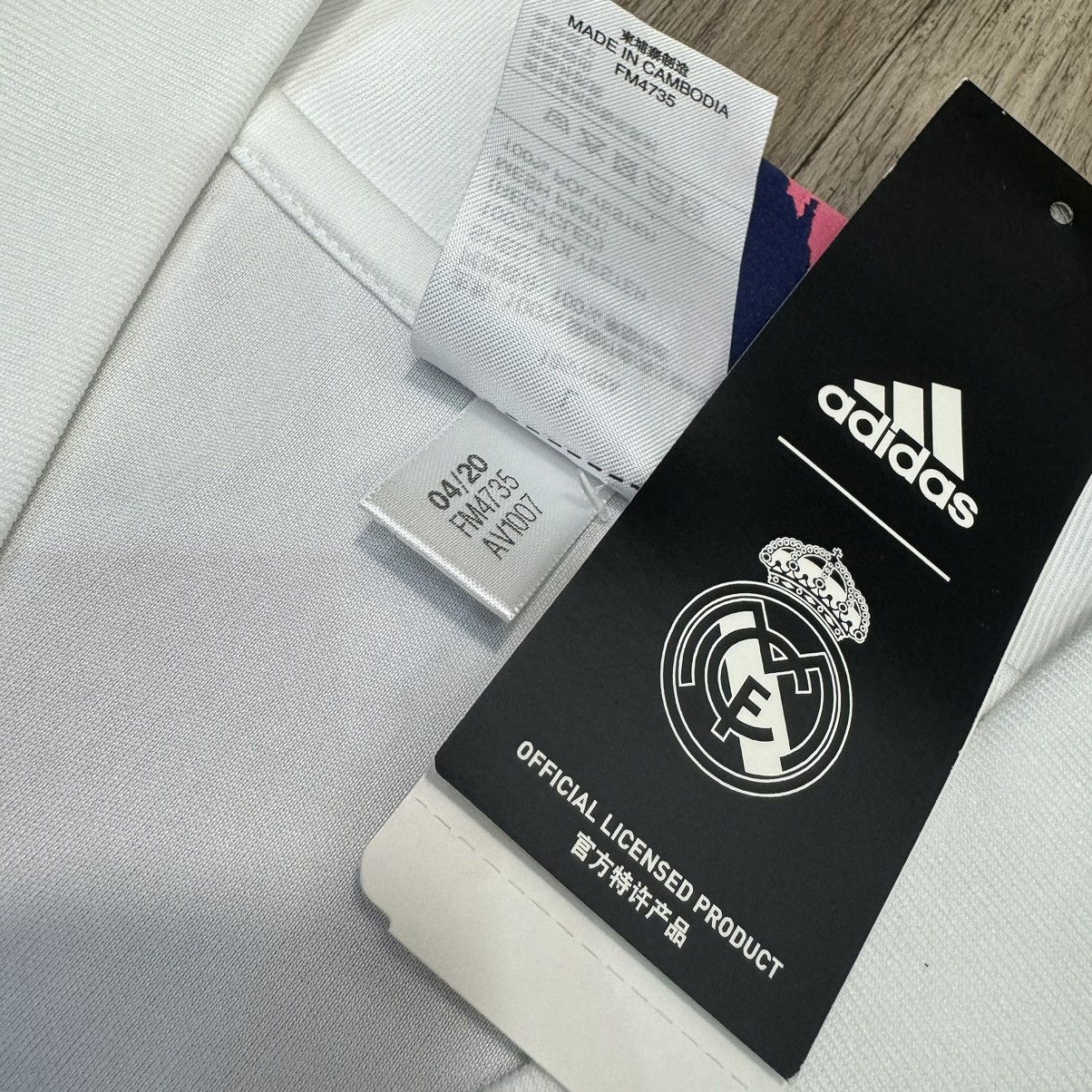Adidas Ream Madrid 20/21 C/L home shirt #4 Sergio Ramos (bnwt) Size US L / EU 52-54 / 3 - 7 Thumbnail