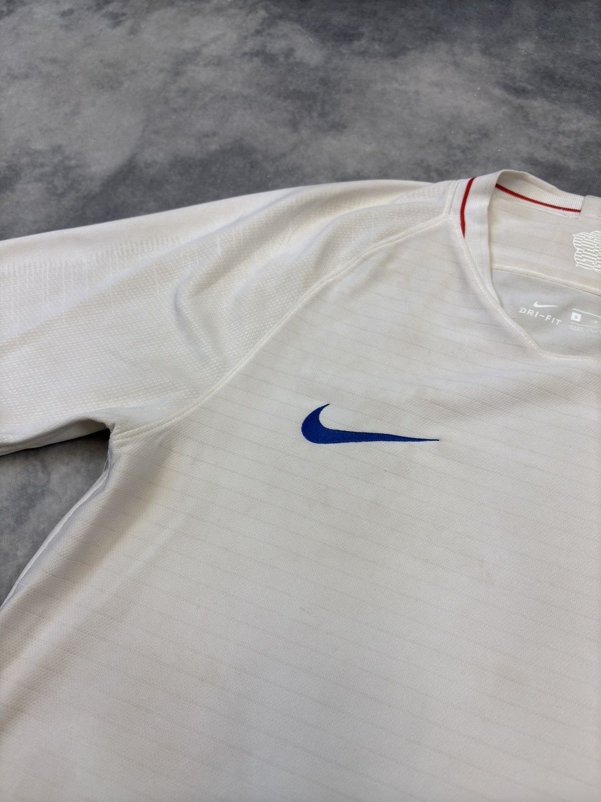 Umbro × Vintage Vintage Nike England Team Football Short Sleeve Jersey Y2K Size US S / EU 44-46 / 1 - 4 Thumbnail