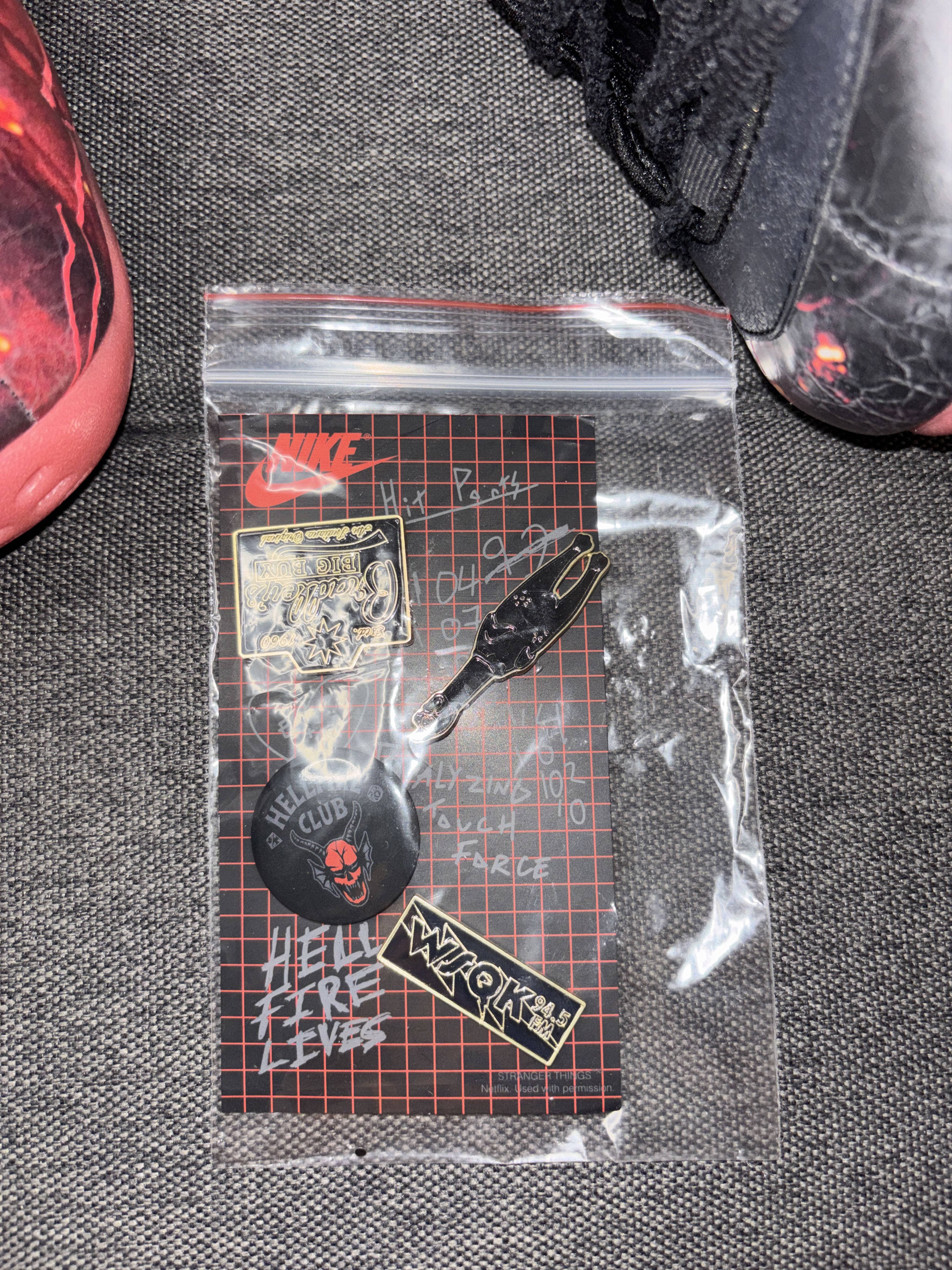 Nike Nike Air Foamposite One PRM Stranger Things 13 IR7336-001 Size US 13 / EU 46 - 15 Thumbnail