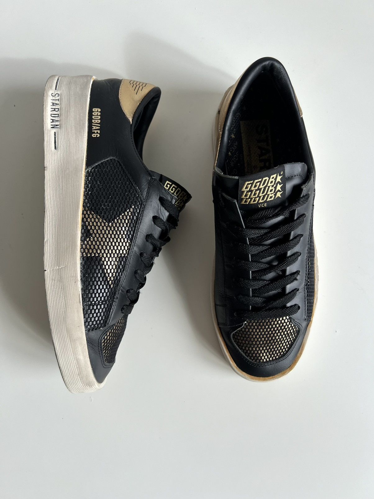 Golden Goose Golden Goose Stardan Black Leather/Mesh Gold Sneakers Size US 8 / IT 38 - 7 Thumbnail