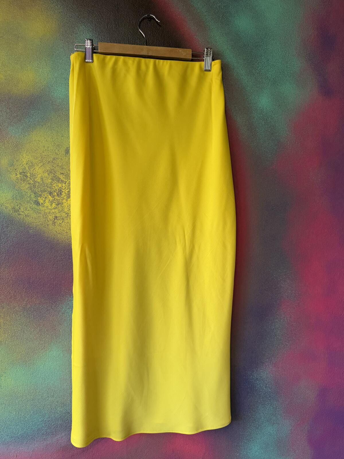Other Mango yellow maxi skirt in size S Size 28" / US 6 / IT 42 - 3 Thumbnail