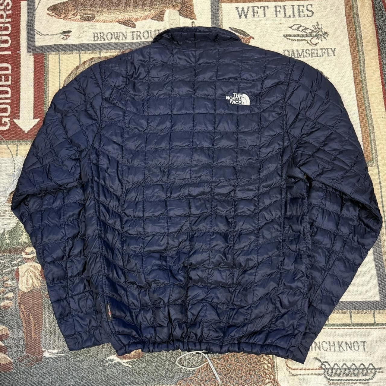 The North Face The North Face navy blue insulated thermoball puffer jacket Size US S / EU 44-46 / 1 - 2 Thumbnail