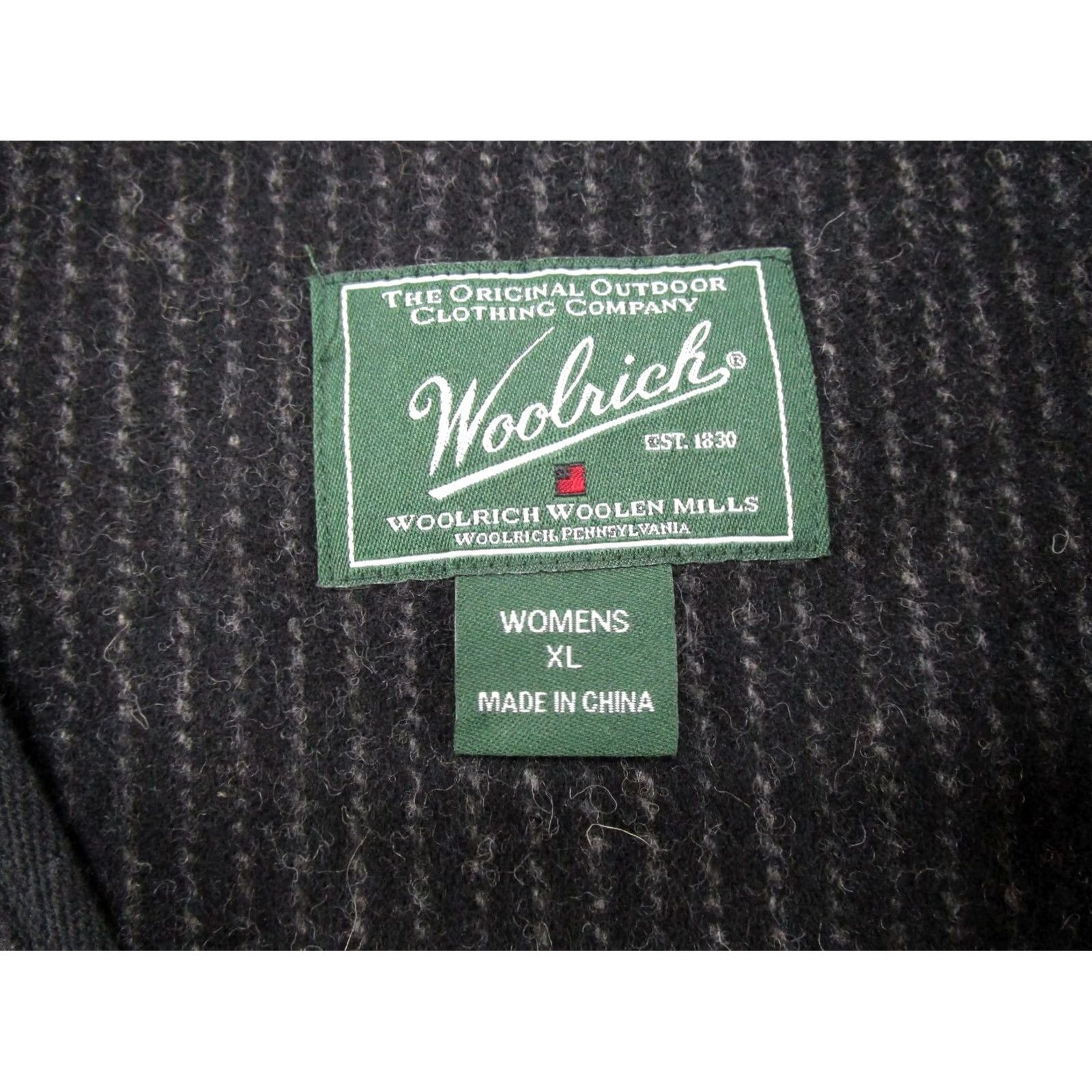 Vintage Woolrich Vest Wool Blend Black Gray Striped Women’s XL Pockets Full Zip Sleeveless Short Jacket/Coat Winter Fall Casual Womens Size XL Black Size XL / US 12-14 / IT 48-50 - 2 Thumbnail