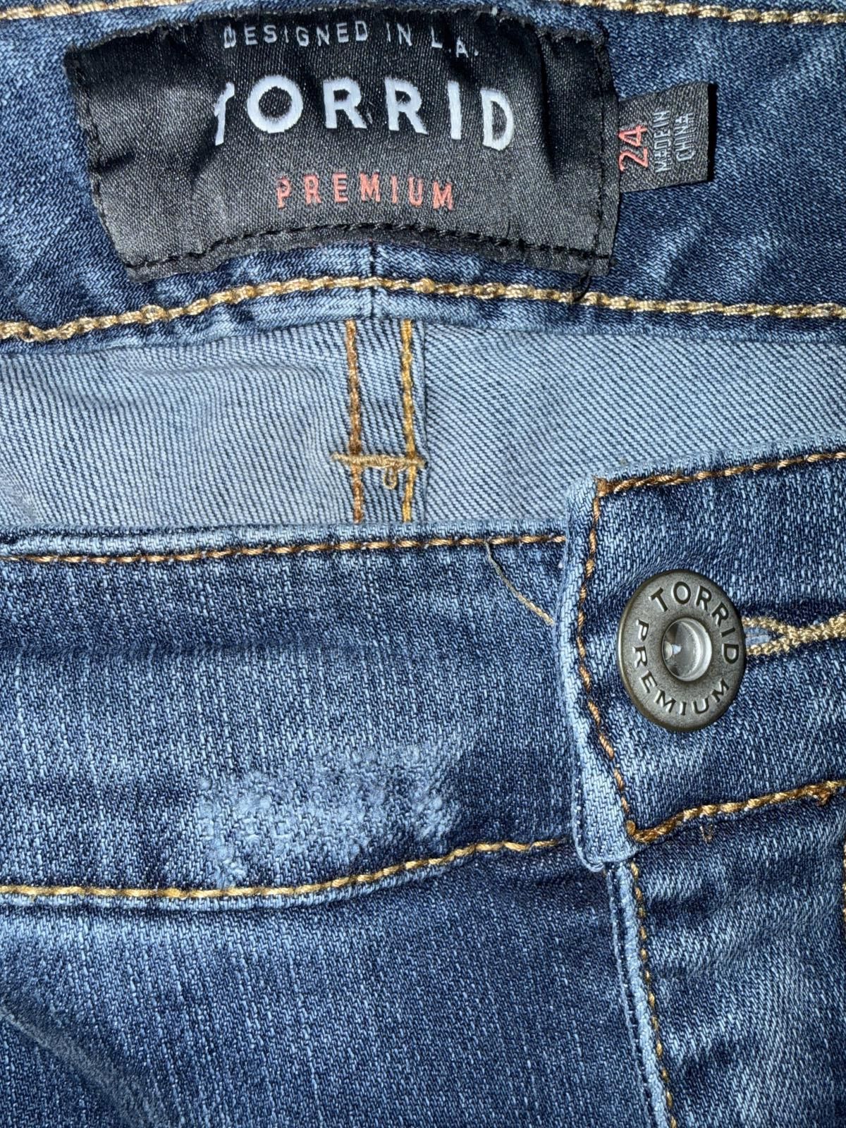 Other Torrid 24W Cropped Jeans Size 42" / US 20 - 3 Thumbnail
