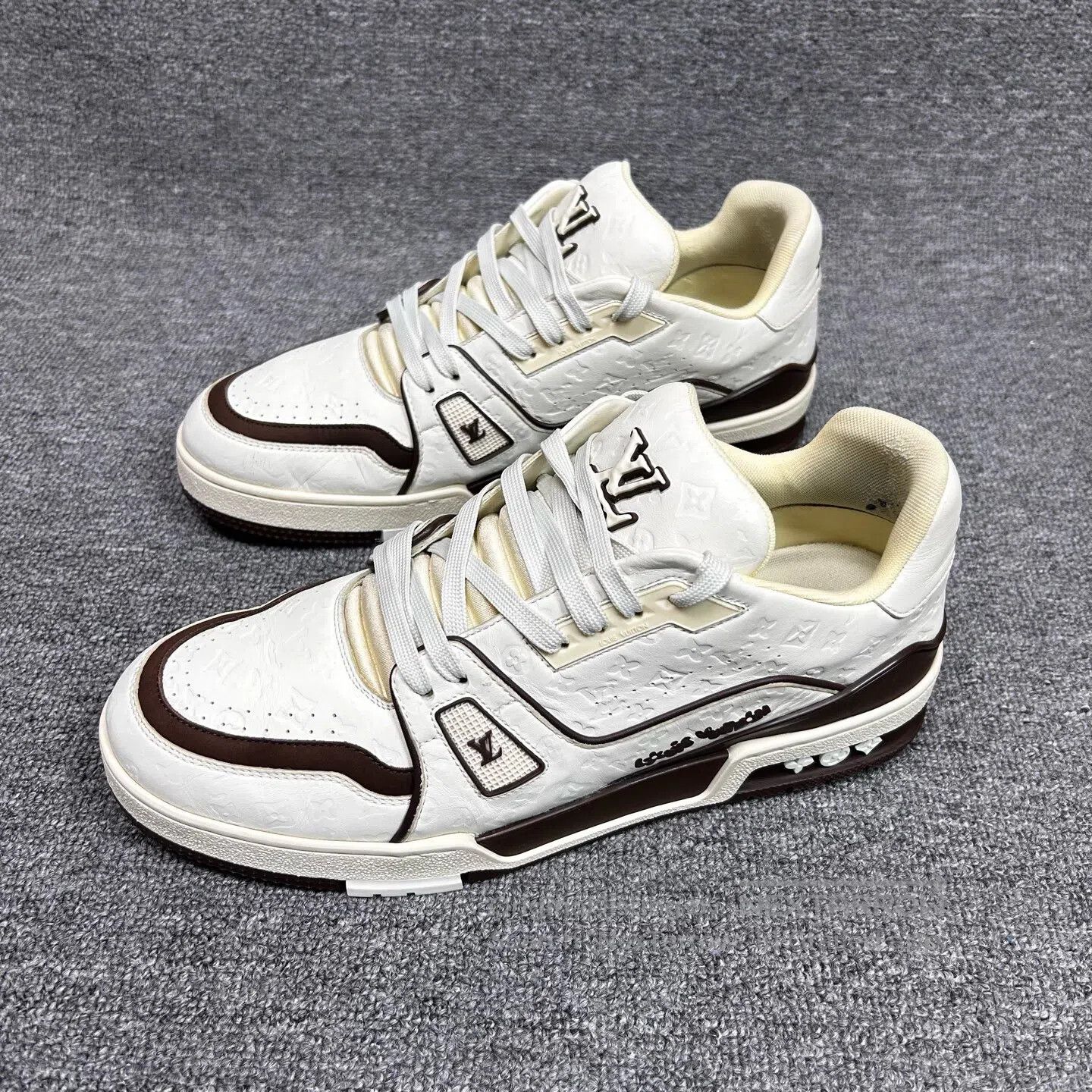 Louis Vuitton Louis Vuitton Beige and Brown Casual Shoes| Size US 9.5 / EU 42-43 - 1 Thumbnail