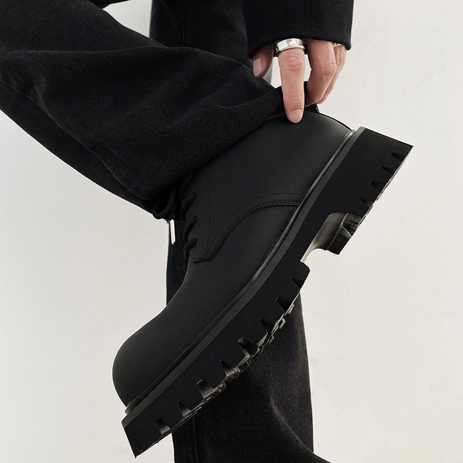 Japanese Brand Black Chunky Lace-Up Men's Ankle Boots, Rugged Sole Boots Size US 9 / EU 42 - 5 Thumbnail