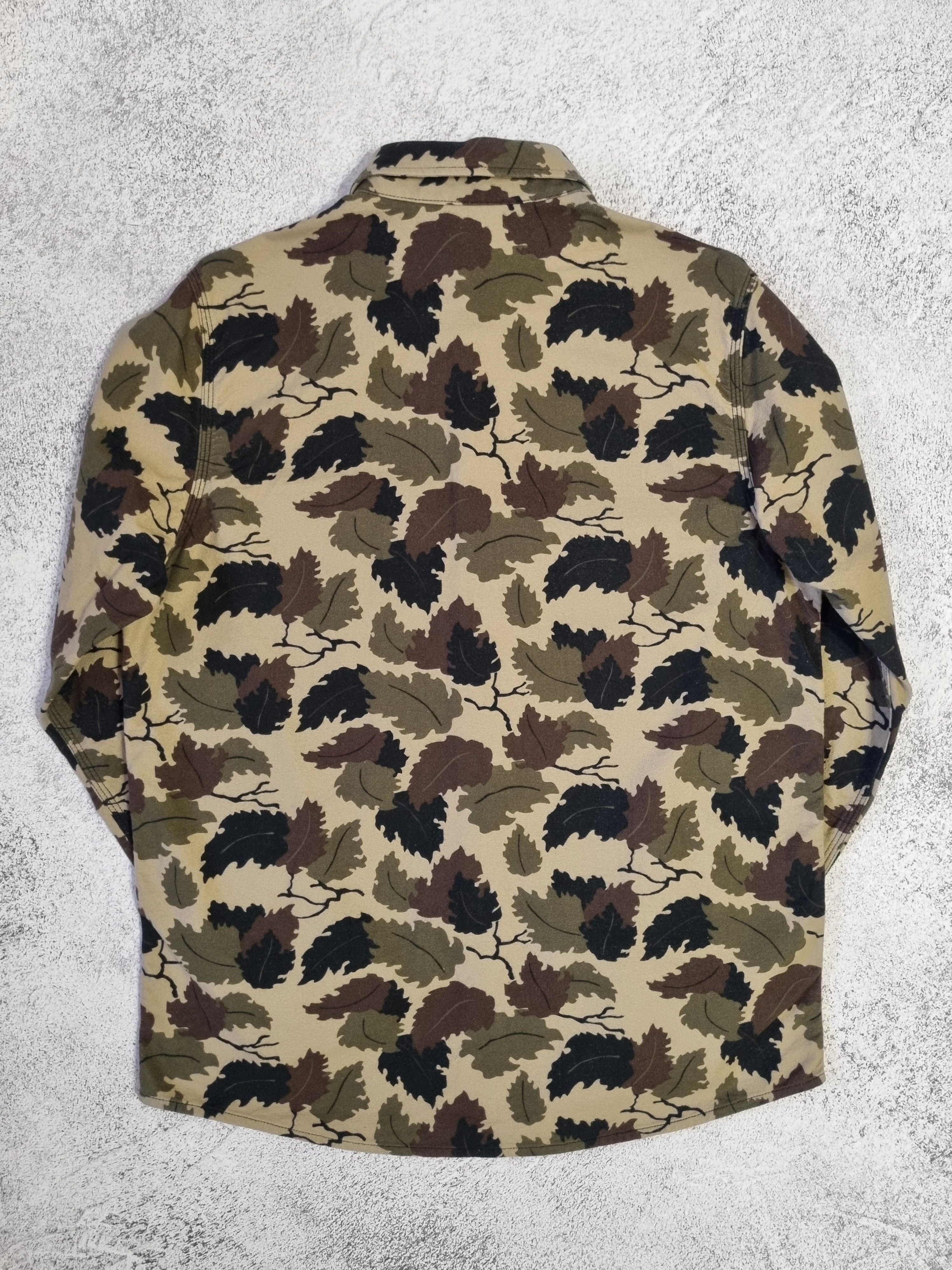 Carhartt Carhartt L/S Wilkins Real Tree Camo Button Shirt Size US M / EU 48-50 / 2 - 8 Thumbnail
