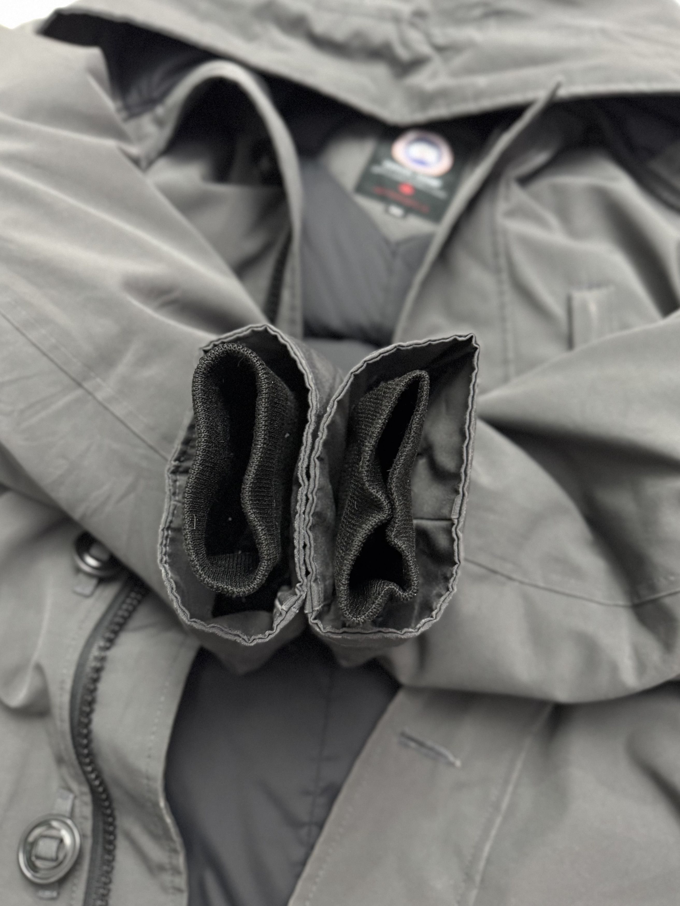 Canada Goose Chateau Parka Size US M / EU 48-50 / 2 - 16 Thumbnail