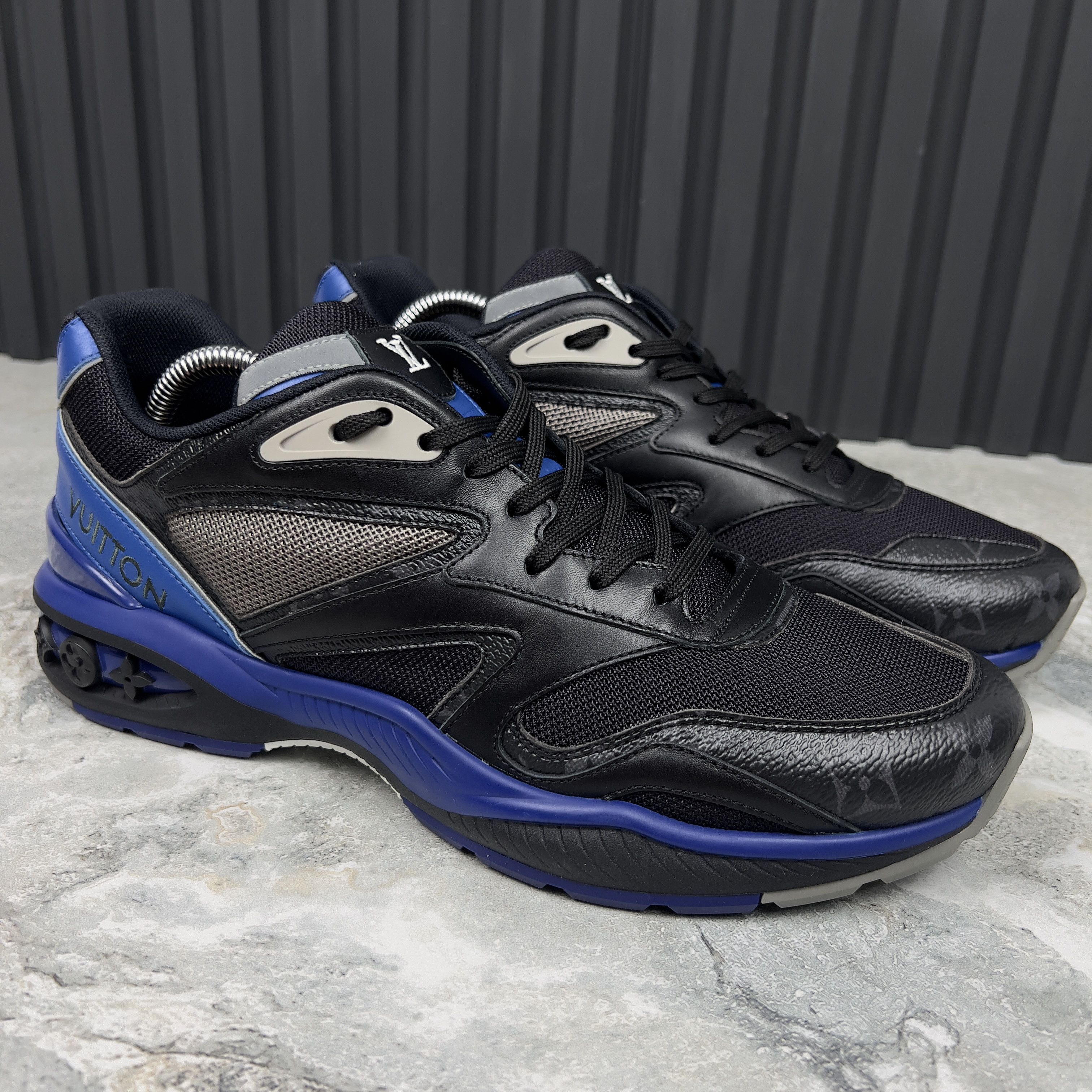 Louis Vuitton Louis Vuitton LV Trail line Sneakers Monogram Mesh Size US 8.5 / EU 41-42 - 7 Thumbnail