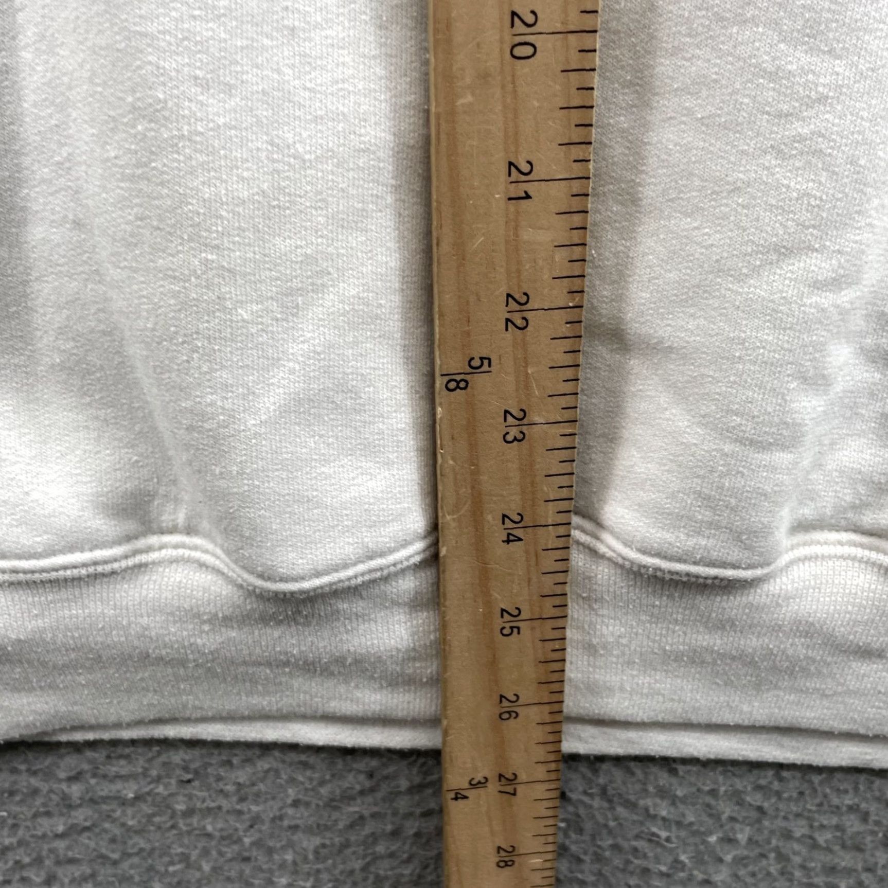 Vintage Friends Hoodie Womens XL White Sportswear Oversized Athletic Y2K 90s Sitcom Boxy Shirt Womens XL White Friends Hoodie Oversized Athletic Y2K 90s Boxy Size XL / US 12-14 / IT 48-50 - 6 Thumbnail