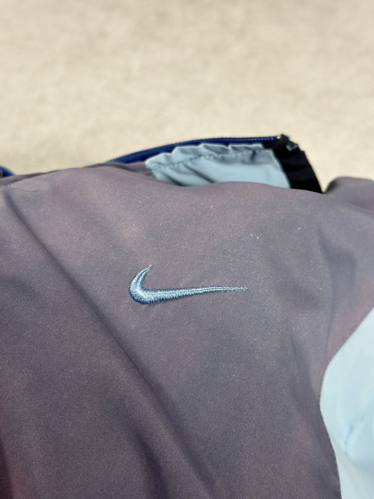 Nike Nike Vintage Windbreaker Gradient Jacket Size US XL / EU 56 / 4 - 2 Thumbnail