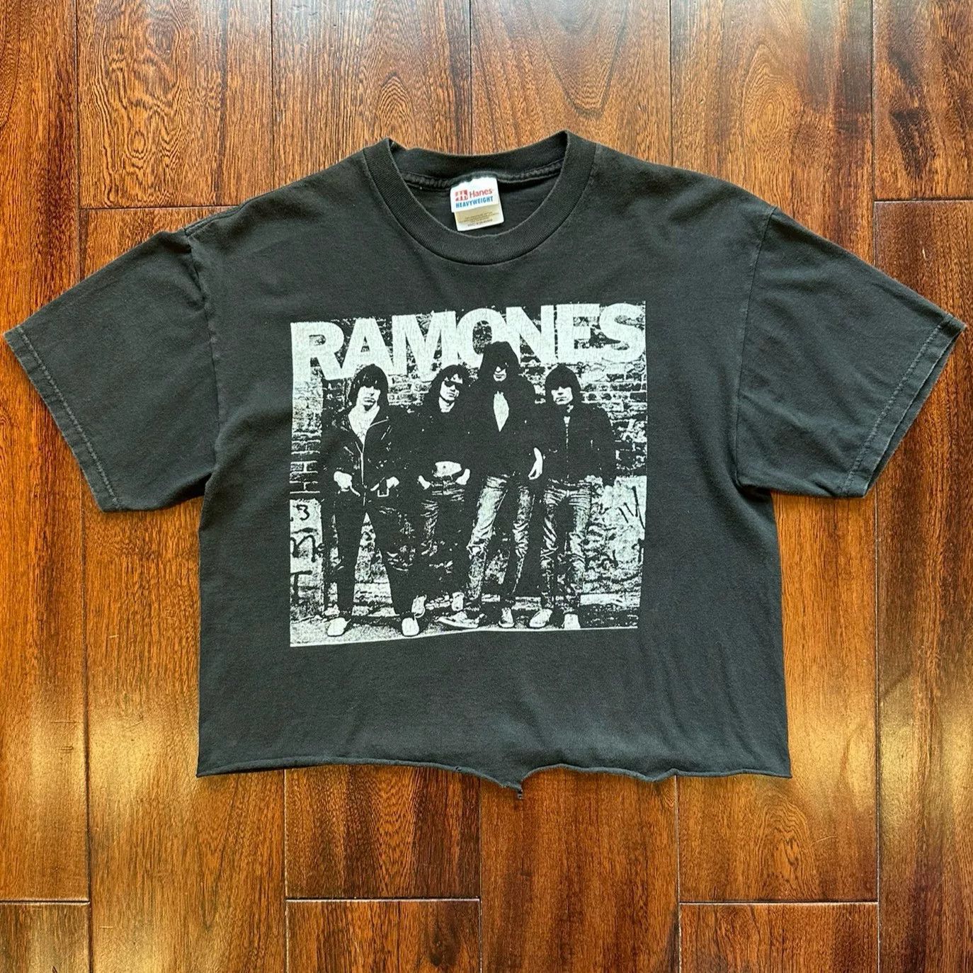 Vintage Vintage 90s Ramones Tee Size US M / EU 48-50 / 2 - 1 Thumbnail