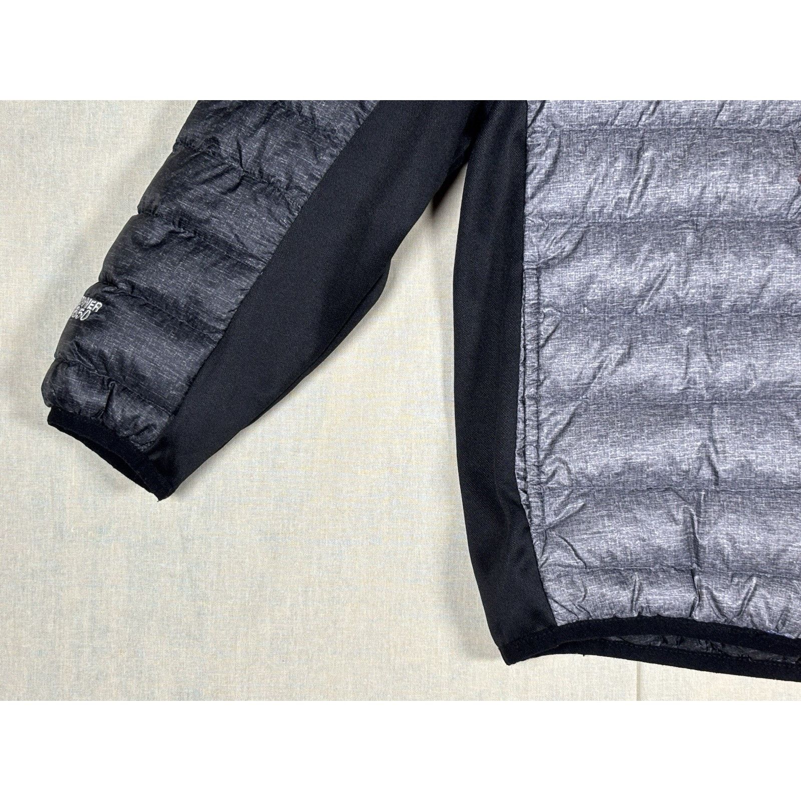 The Unbranded Brand Gerry Kids Puffer Jacket XS 5/6 Gray Black Hooded Down Size US XS / EU 42 / 0 - 12 Thumbnail