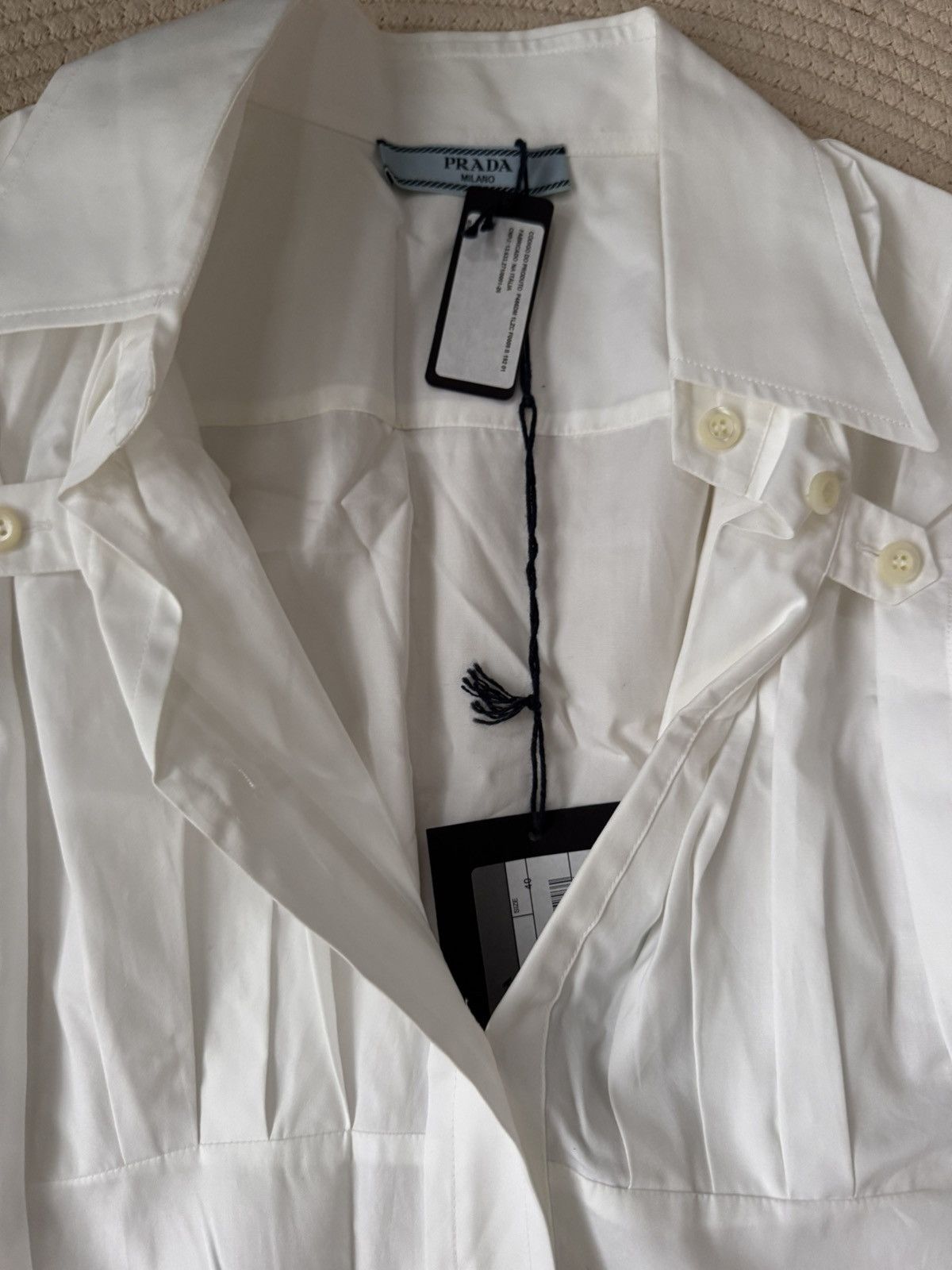 Prada Prada White front chest tucked Poplin shirt size IT40 Size S / US 4 / IT 40 - 4 Thumbnail