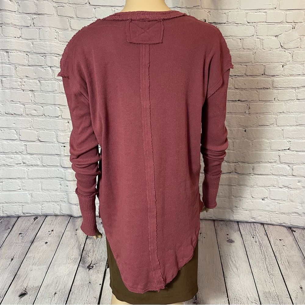 Free People New Free People Colby Raw Edge Long Sleeve Cotton Burgundy Size XS / US 0-2 / IT 36-38 - 5 Thumbnail