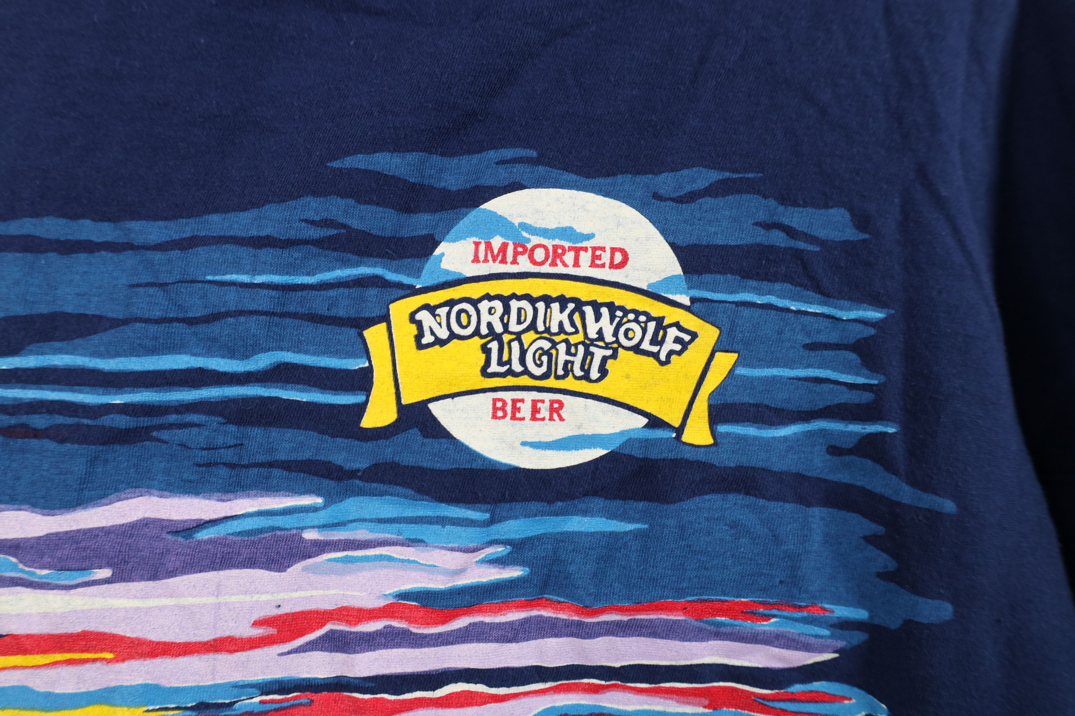 Vintage Vintage 80s Nordik Wolf Light Beer Pocket T-Shirt Cotton Size US M / EU 48-50 / 2 - 13 Thumbnail