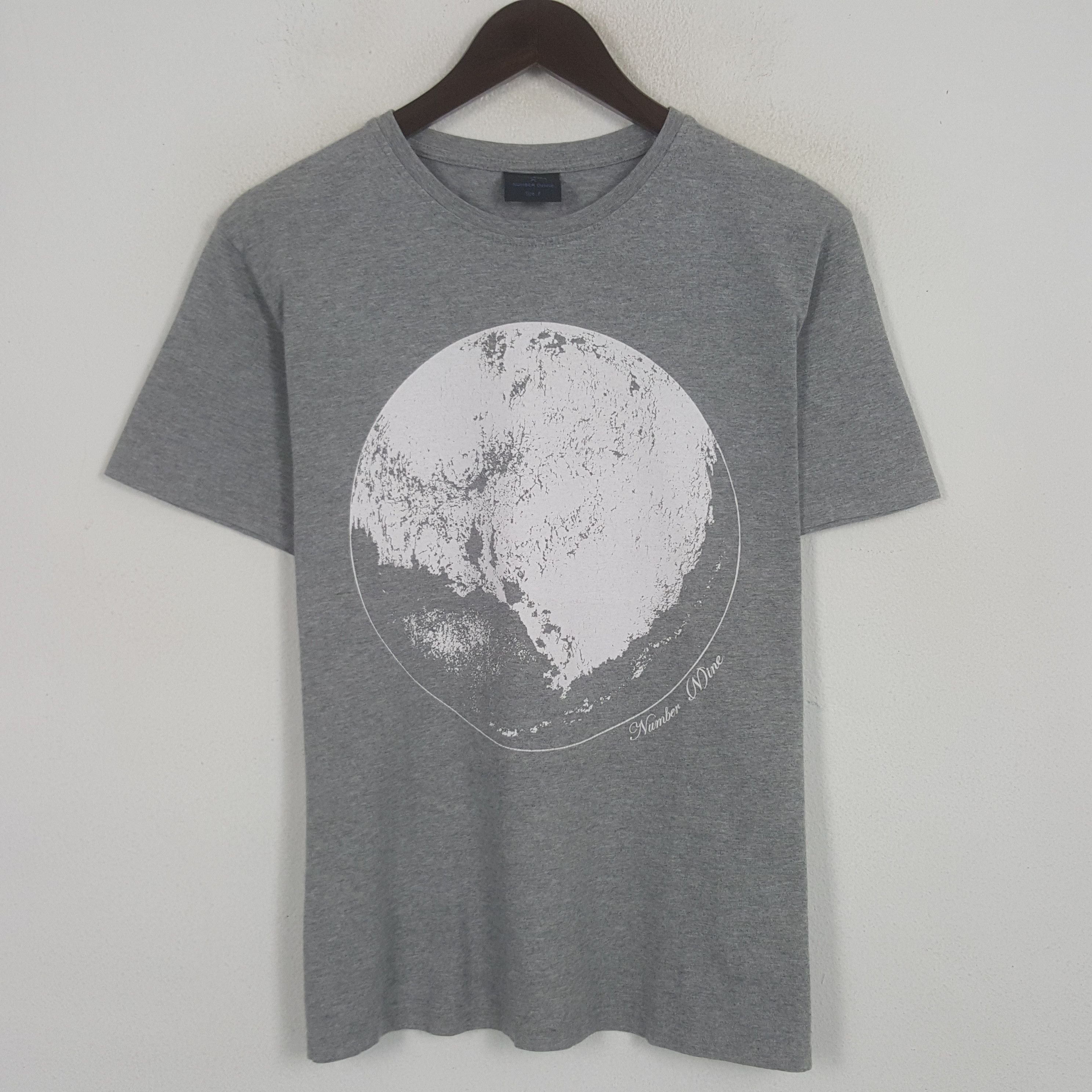 Vintage Number (N)ine Moon Design Tshirt