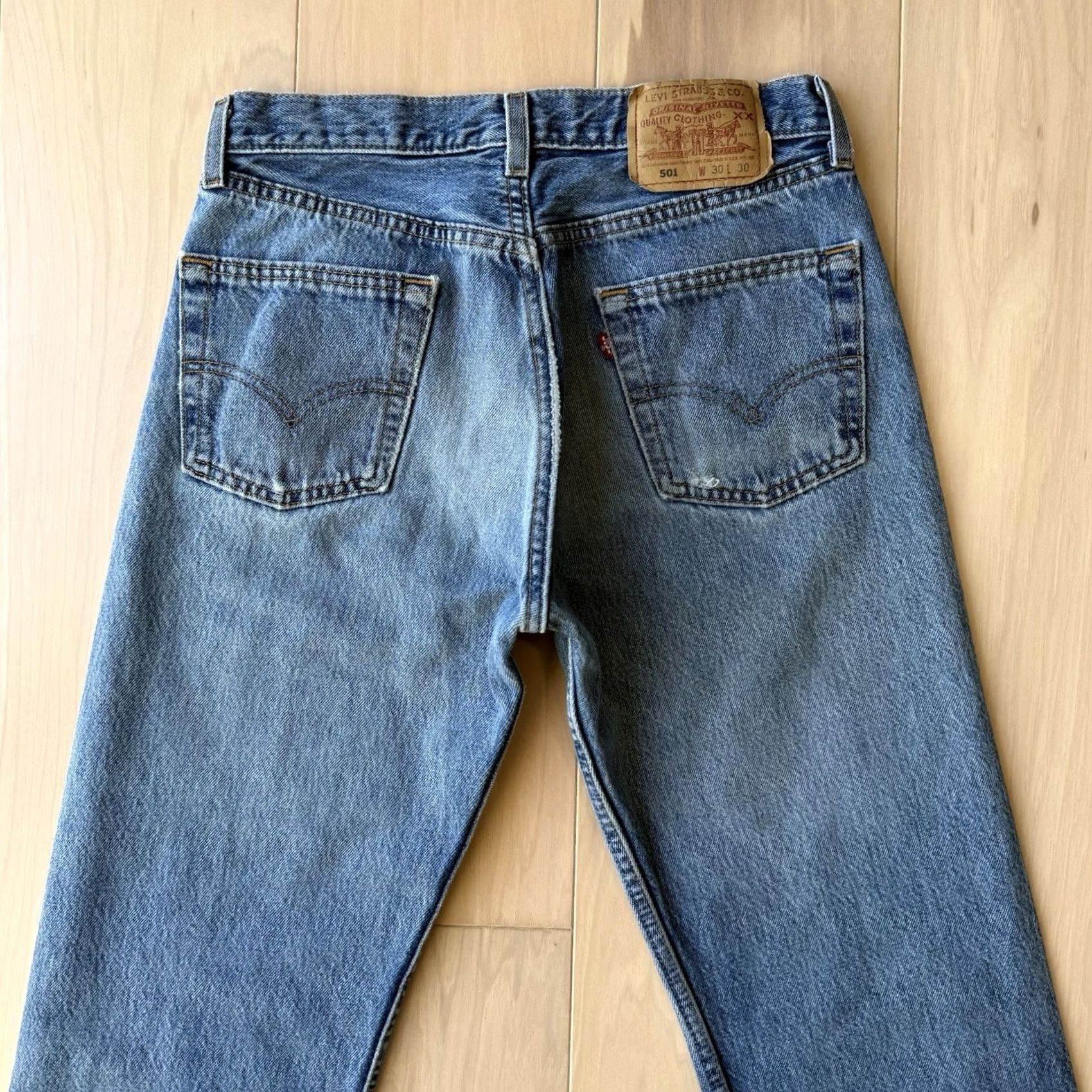 Levi's VINTAGE Levi's 501 Jeans 29 Blue 90s Medium Wash Made USA Workwear Non Selvedge Mens Jeans Regular Size US 29 - 7 Thumbnail