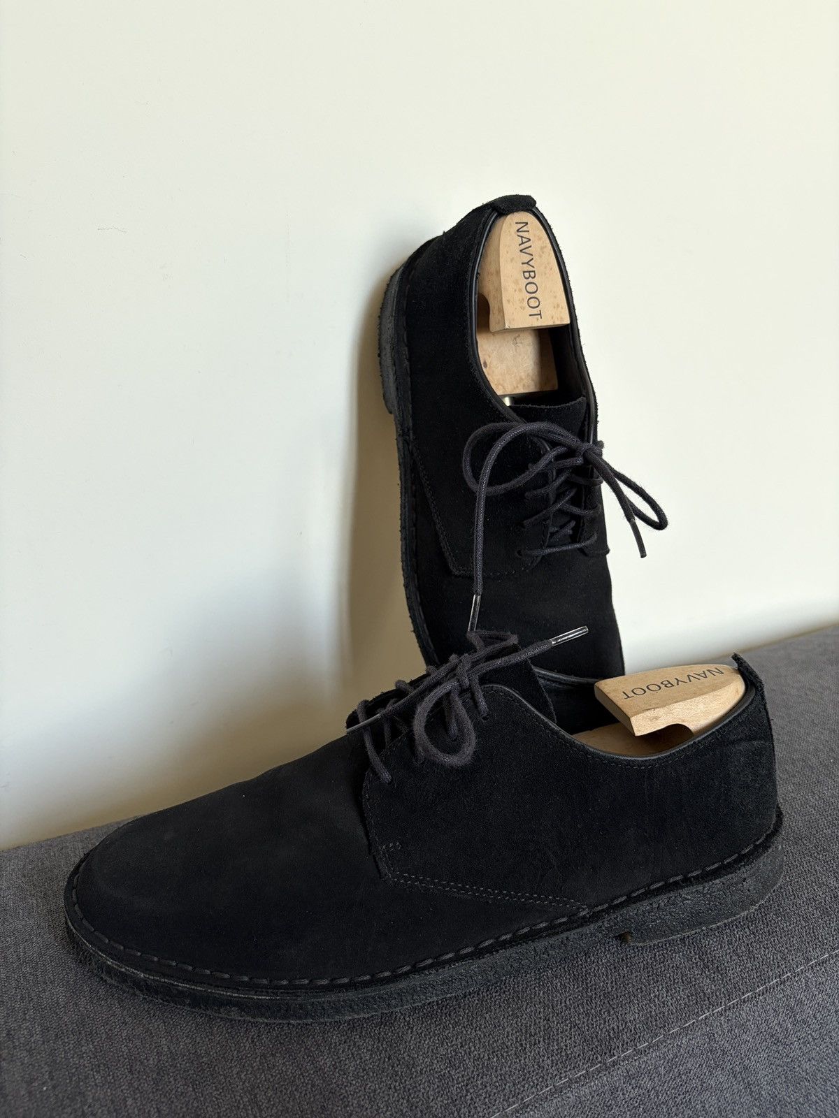 Clarks Clarks Suede Black Desert Shoes Size US 10.5 / EU 43-44 - 2 Thumbnail