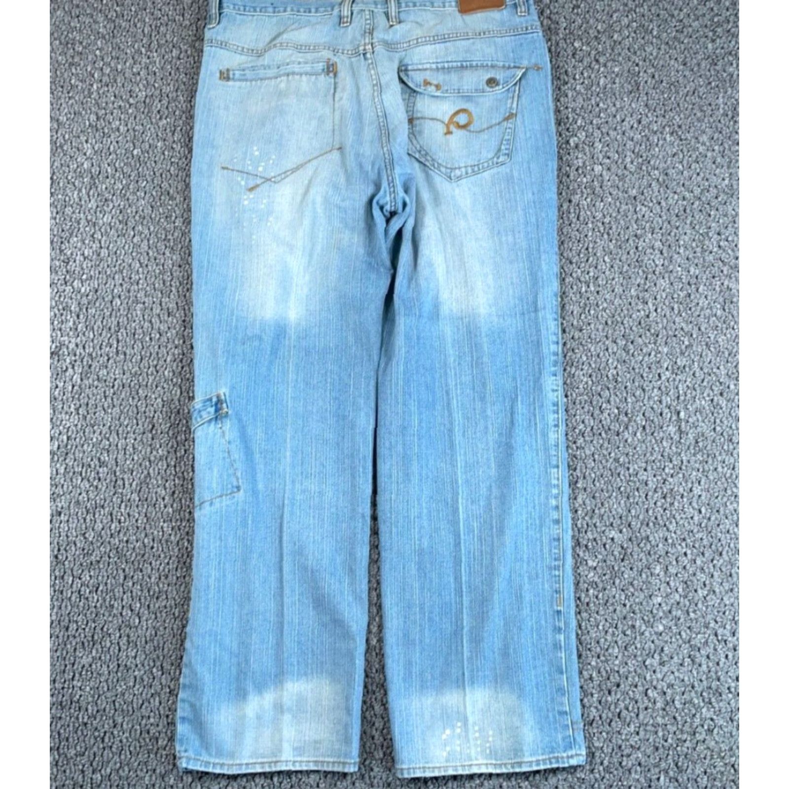 Rocawear VINTAGE Rocawear Jeans Men 40 x 34 Blue Denim Baggy Loose Fit 90s Hip Hop Straight 5-Pocket Womens? Size US 40 / EU 56 - 2 Thumbnail
