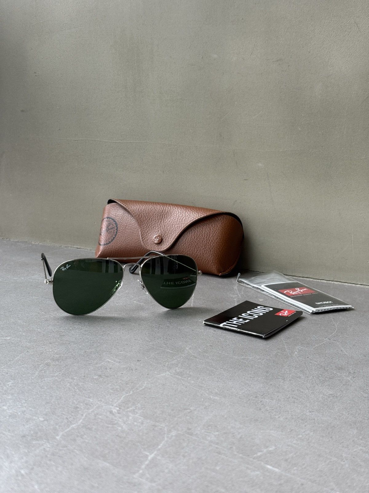 RayBan Ray Ban Classic Icons Aviator Top Gun Sunglass Made in ITALY Size ONE SIZE - 3 Thumbnail