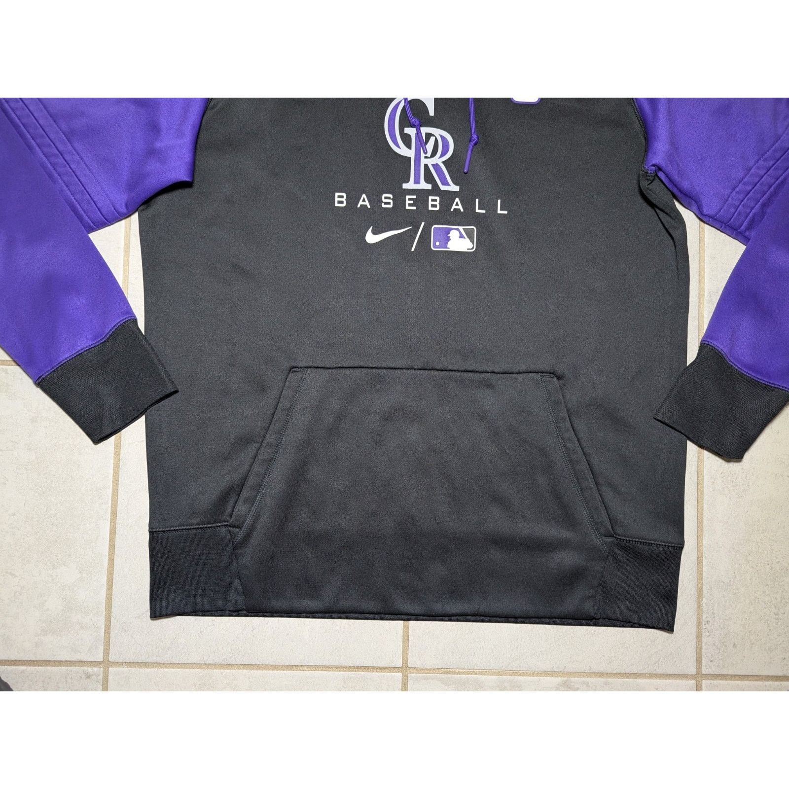 Nike Nike Men's Large Colorado Rockies Therma-Fit MLB Hoodie Size US L / EU 52-54 / 3 - 2 Thumbnail