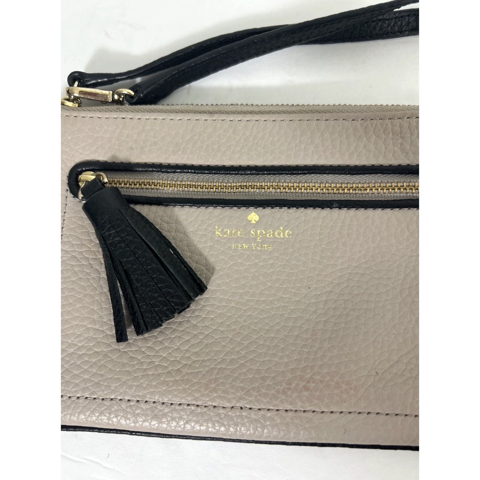 Vintage kate spade new york Wristlet Pouch Dark Beige Chester Street Tinie Clutch 7.5x5x.5 Womens Size ONE SIZE - 3 Thumbnail