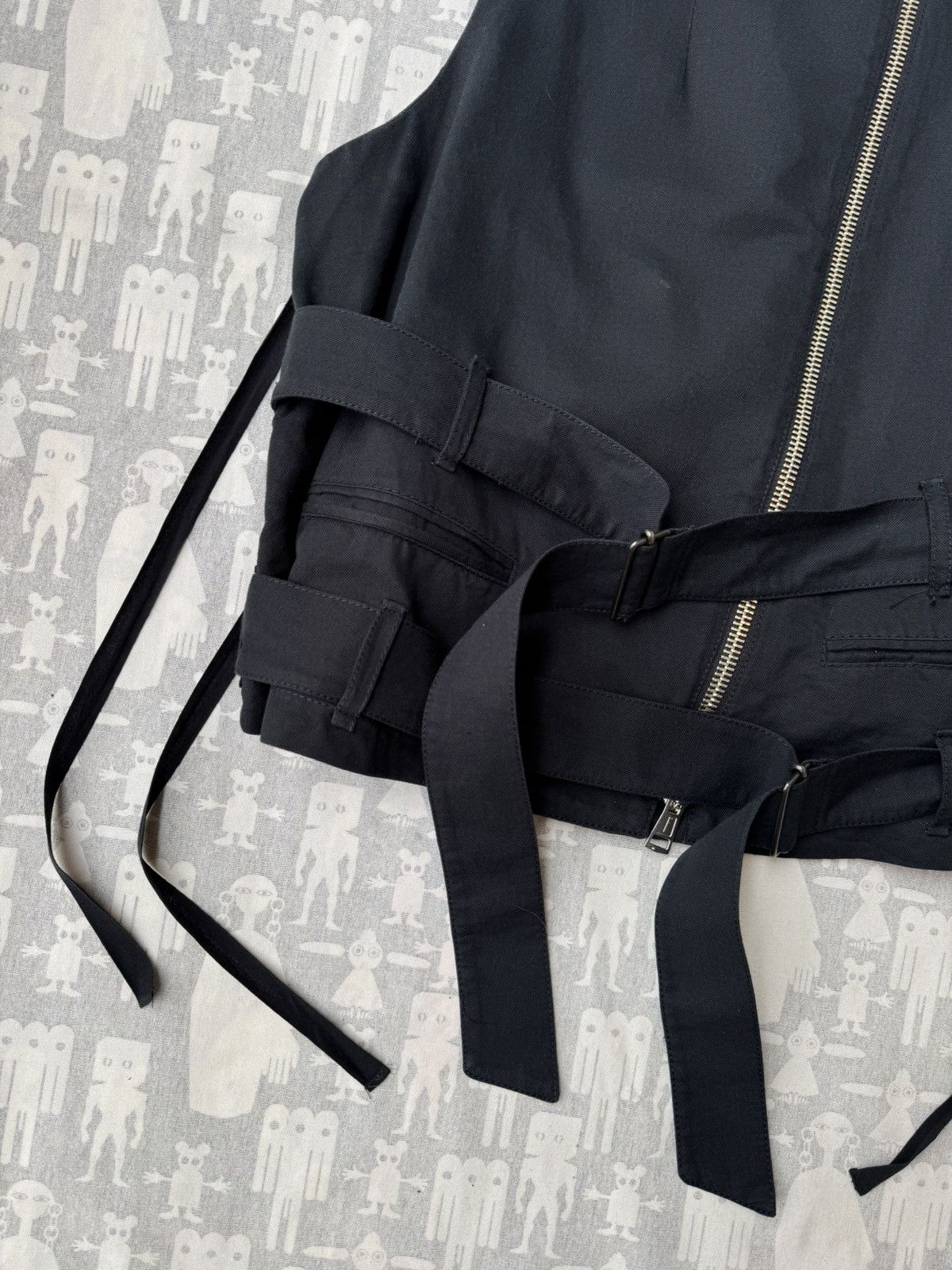 Ann Demeulemeester Ann Demeulemeester SS03 Asymmetrical Biker Belted Vest Size US S / EU 44-46 / 1 - 4 Thumbnail