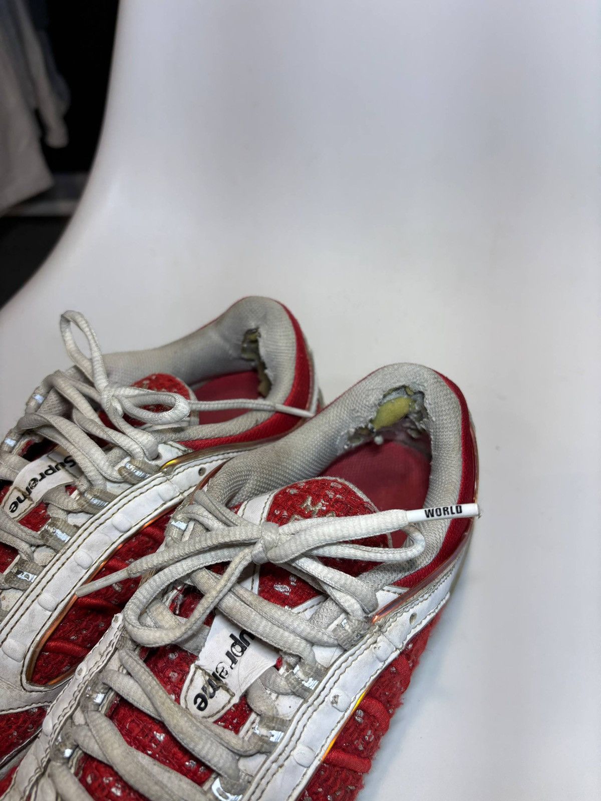 Nike × Supreme Nike Air Max Tailwind Supreme Size:42 (Poor condition) Size US 8.5 / EU 41-42 - 14 Thumbnail