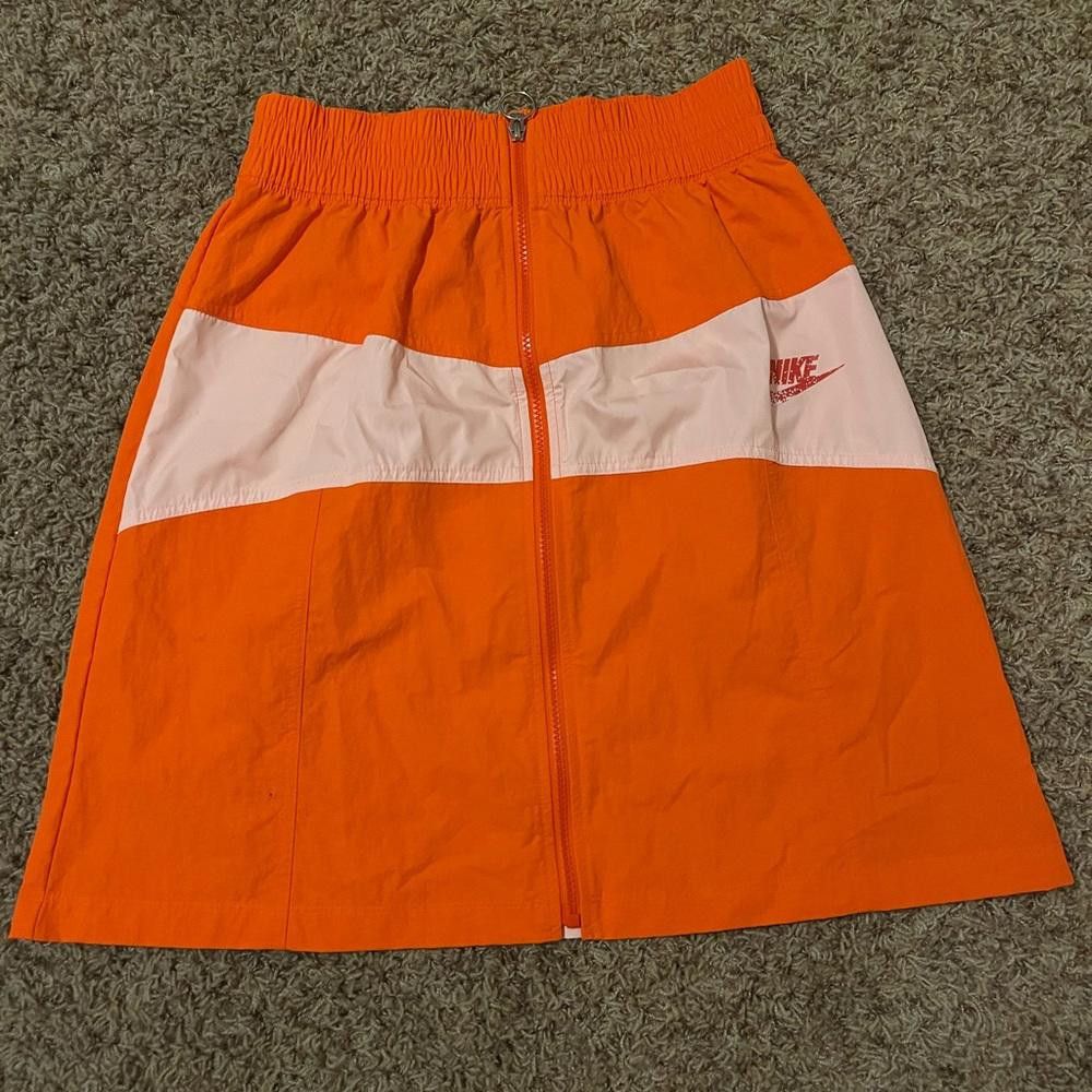 Nike Nike Woven Zip-Off Skirt Sample Size 28" / US 6 / IT 42 - 1 Thumbnail