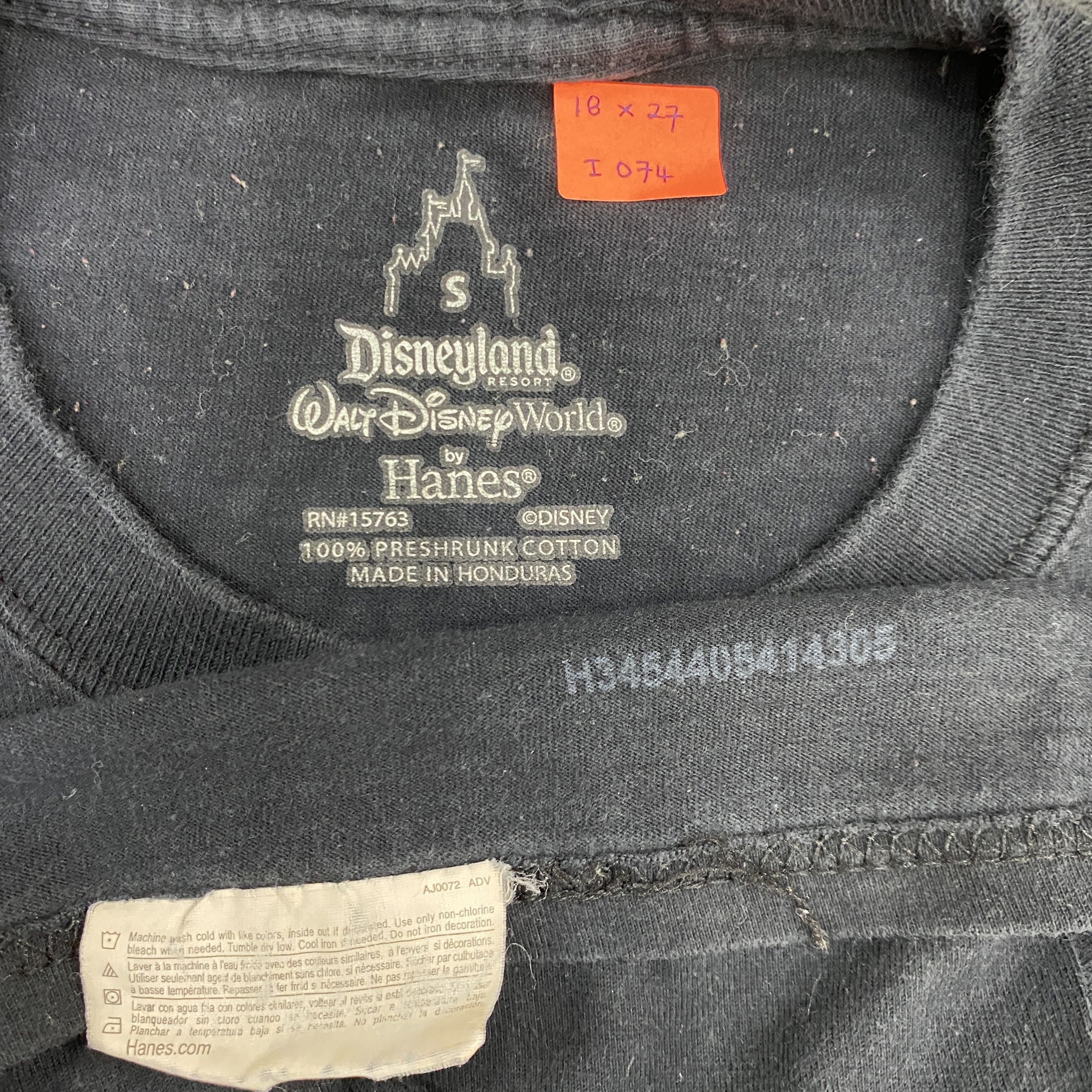 Disney Vintage Expedition Everest TShirt - I074 Size US S / EU 44-46 / 1 - 4 Thumbnail