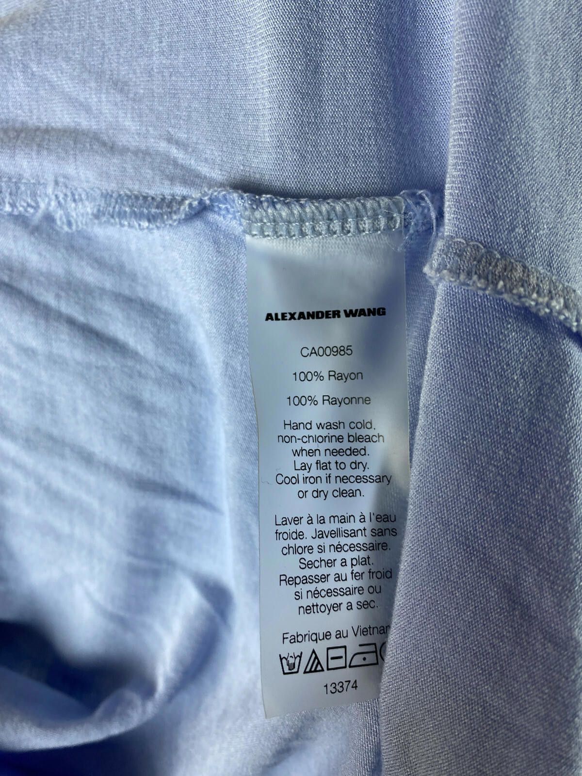 T by Alexander Wang T Alexander Wang Blue V-Neck SleevelessT-Shirt Size S Size S / US 4 / IT 40 - 9 Thumbnail