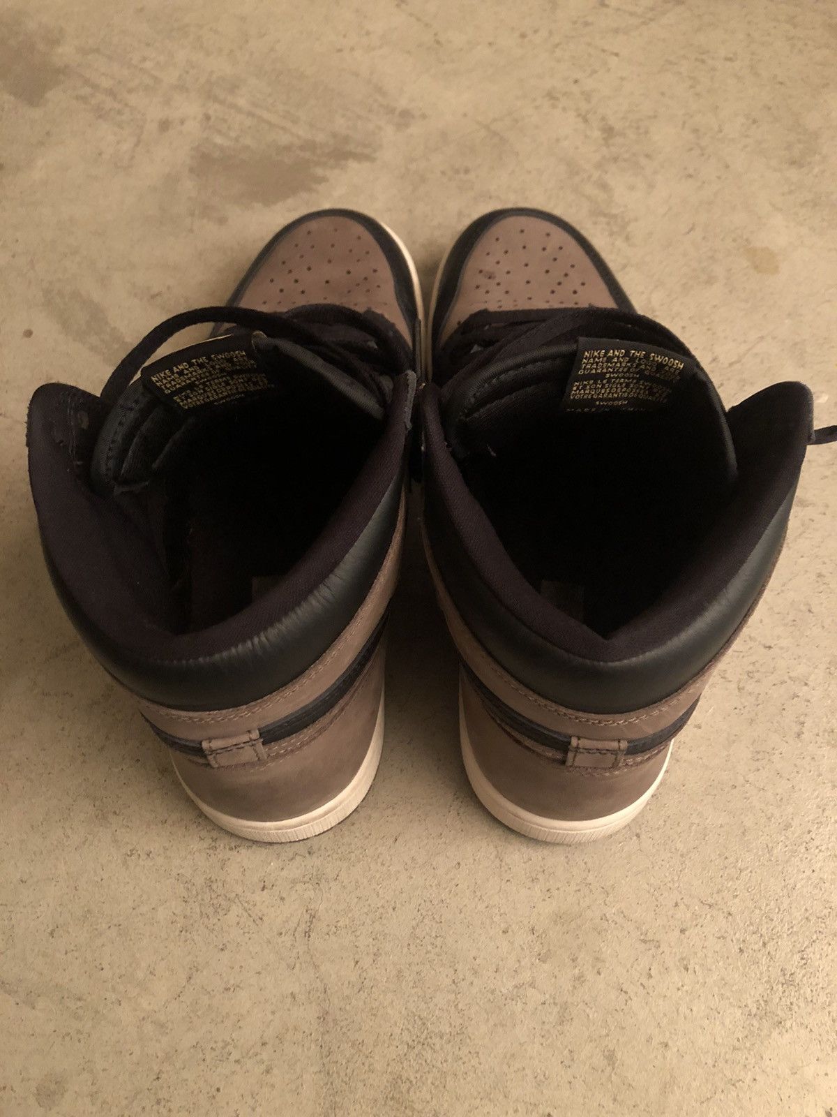 Jordan Brand Jordan 1 Retro High OG Size US 11 / EU 44 - 4 Thumbnail