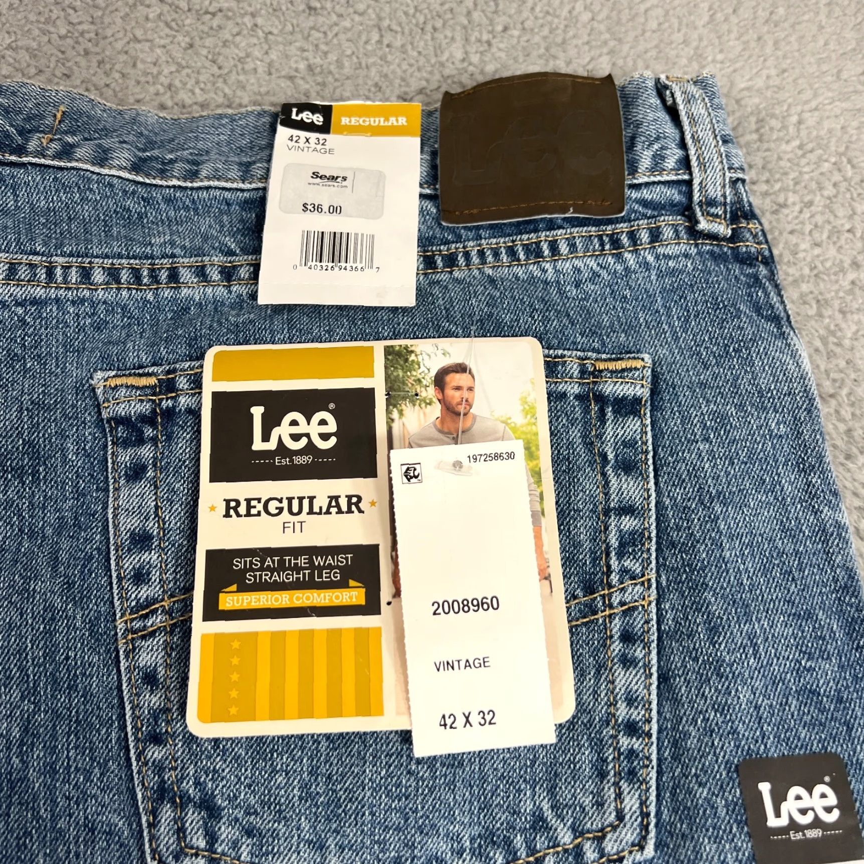 Lee VINTAGE Lee Jeans Regular Fit Straight Leg Denim Pants Classic 5-Pocket Blue Stone Wash 42 Mens US 32 In Seam NWT Size US 42 / EU 58 - 3 Thumbnail