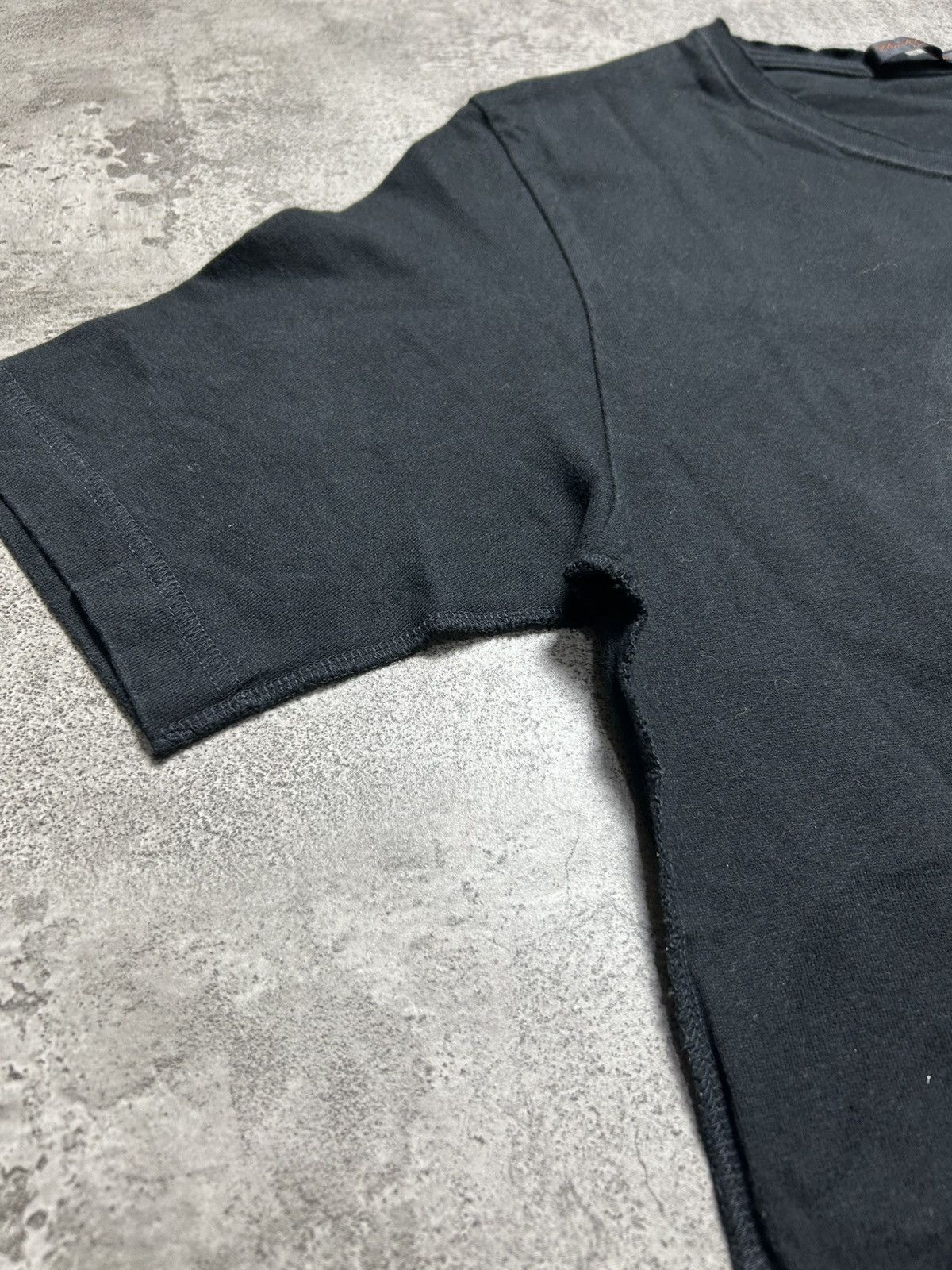 Undercover 2000s Undercover Grapich Black Tee Exposed Seam Size US S / EU 44-46 / 1 - 4 Thumbnail