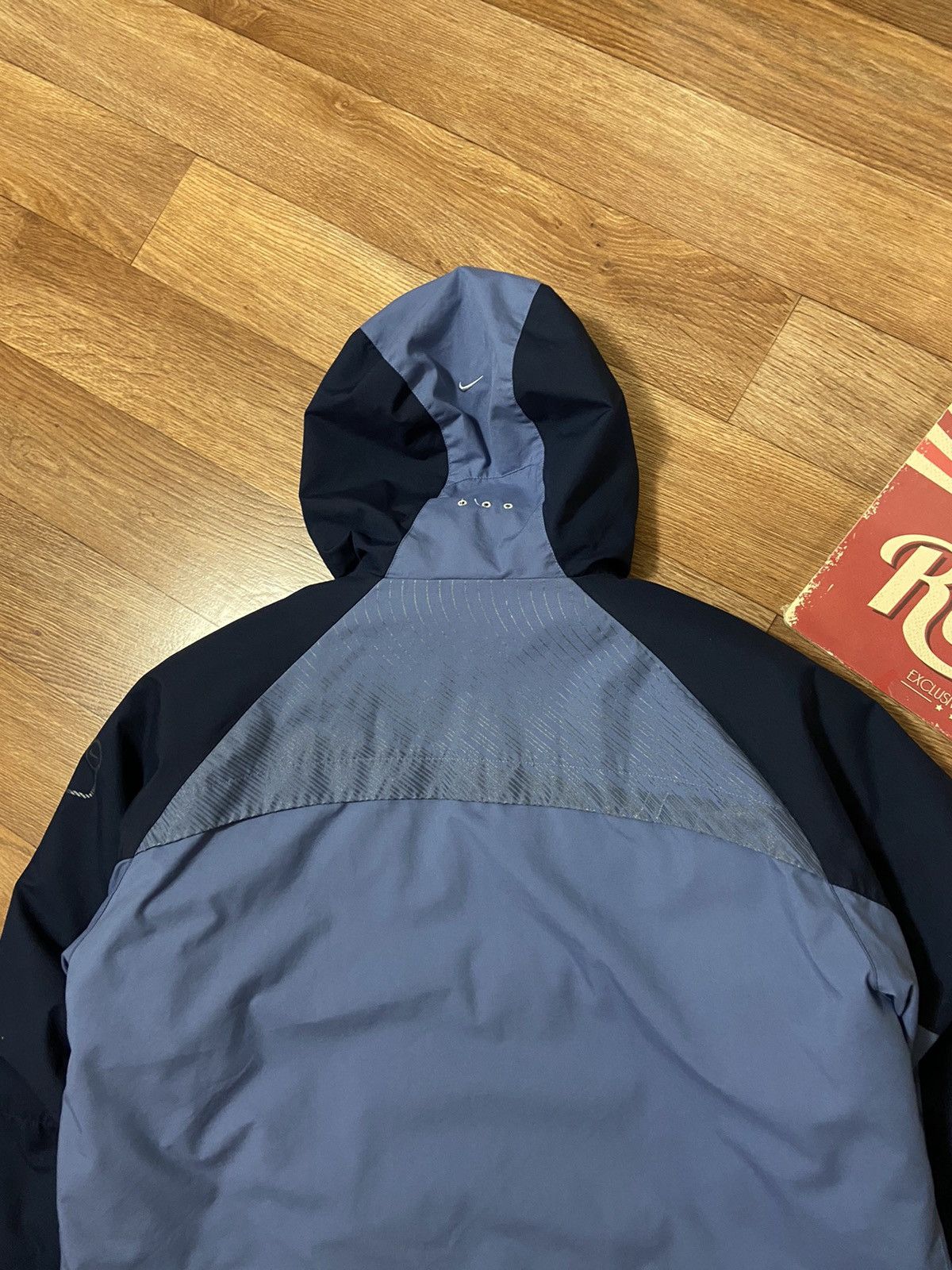 Nike Vintage Nike Tn Air Big Logo 2 in 1 Winter Jacket Size US L / EU 52-54 / 3 - 13 Thumbnail