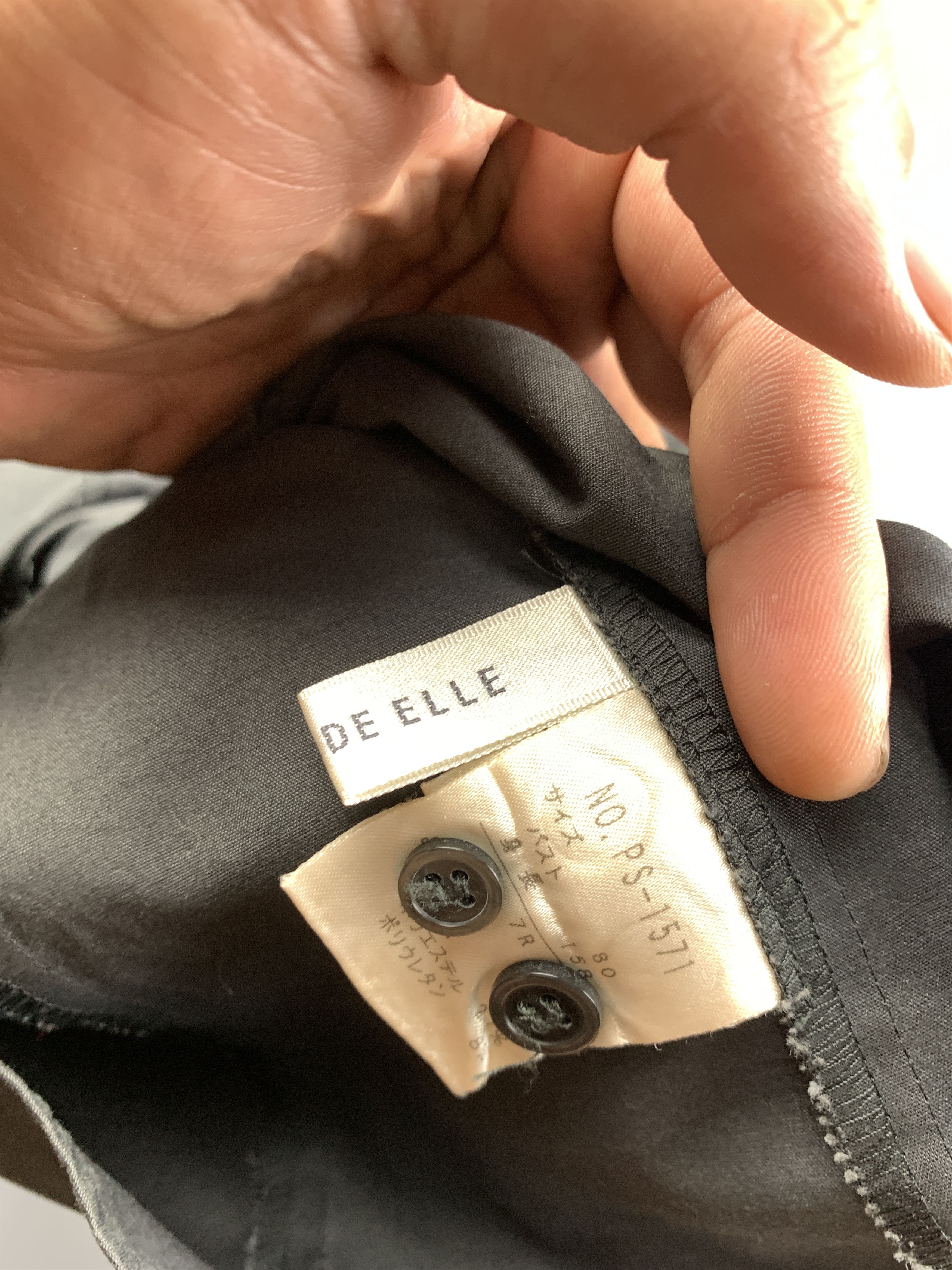 Japanese Brand Allure de Elle Charcoal Ruffle Shirt (M) Size M / US 6-8 / IT 42-44 - 9 Thumbnail