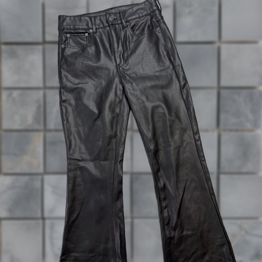 American Eagle Outfitters Amer ican Eagle Pants Womens 4 Black High Rise Flare Faux Leather Party Jeans Size 27" / US 4 / IT 40 - 1 Thumbnail