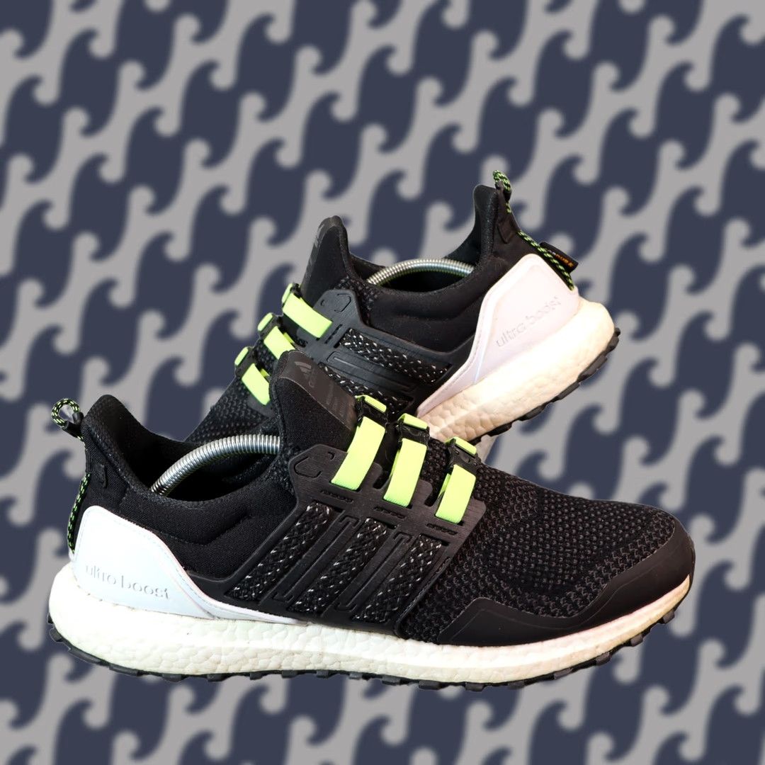 adidas gazelle silver green womens Men's Ultraboost 1.0 Black/Black – Tradehome Shoes