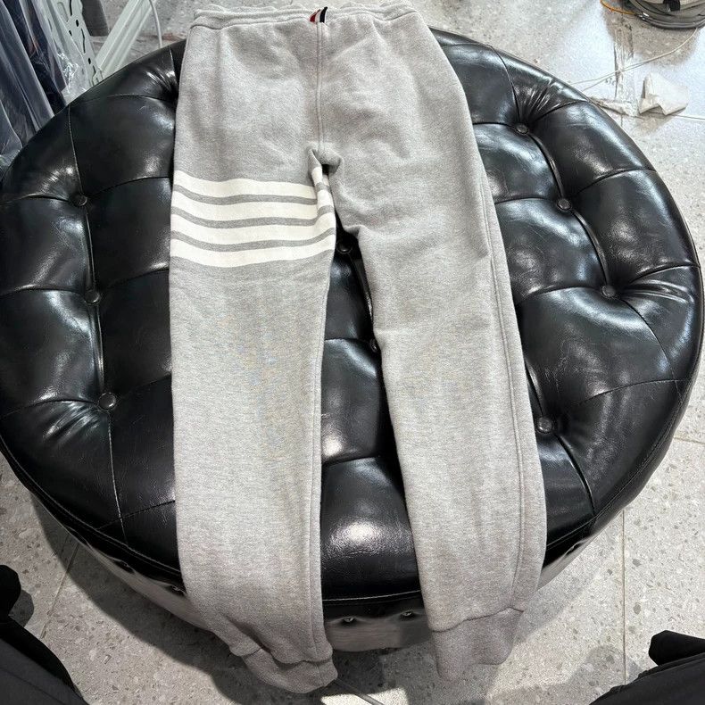Thom Browne Thom Browne Leisure trousers Size US 38 / EU 54 - 2 Thumbnail