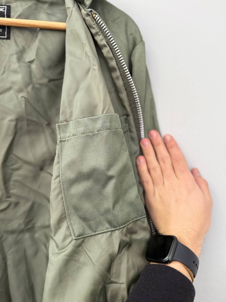 Alpha Industries Vintage Alpha Industries 1990s Made in USA Jacket Size US L / EU 52-54 / 3 - 17 Thumbnail