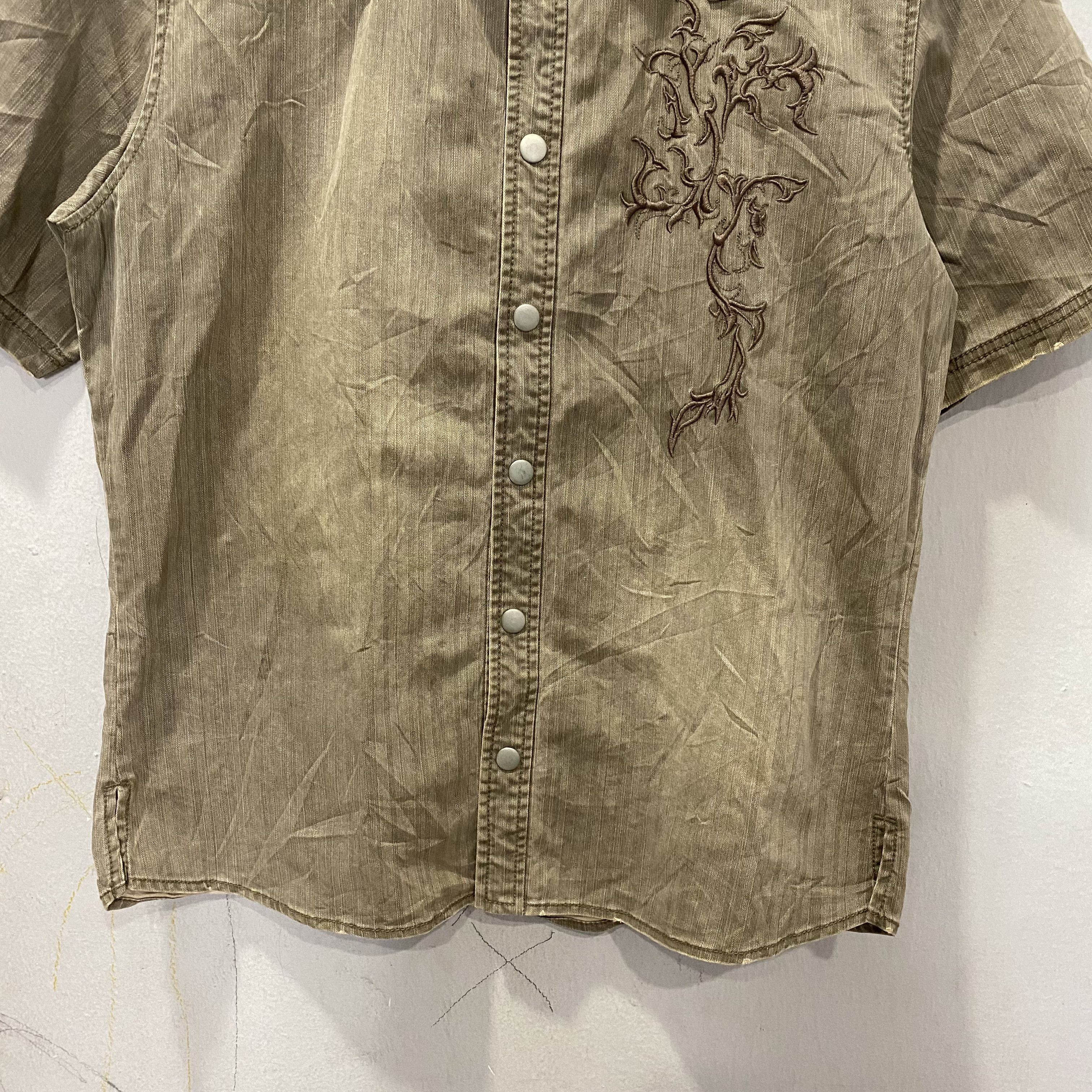 Tornado Mart Tornado Mart Japan Punk gothic embroidery faded button shirt Size US M / EU 48-50 / 2 - 5 Thumbnail
