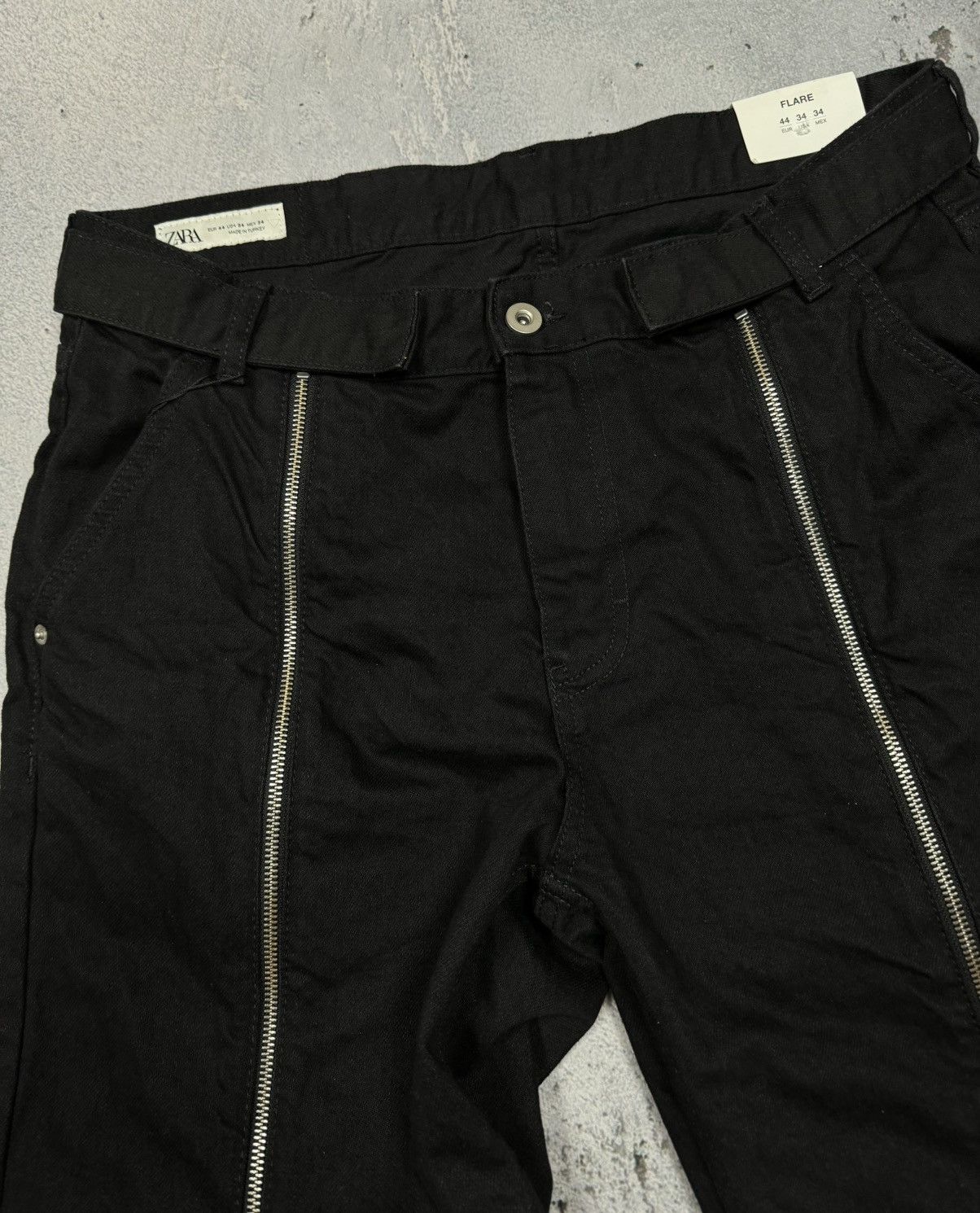 Other Zara Opium jeans with zippers y2k rick banana Size US 34 / EU 50 - 5 Thumbnail