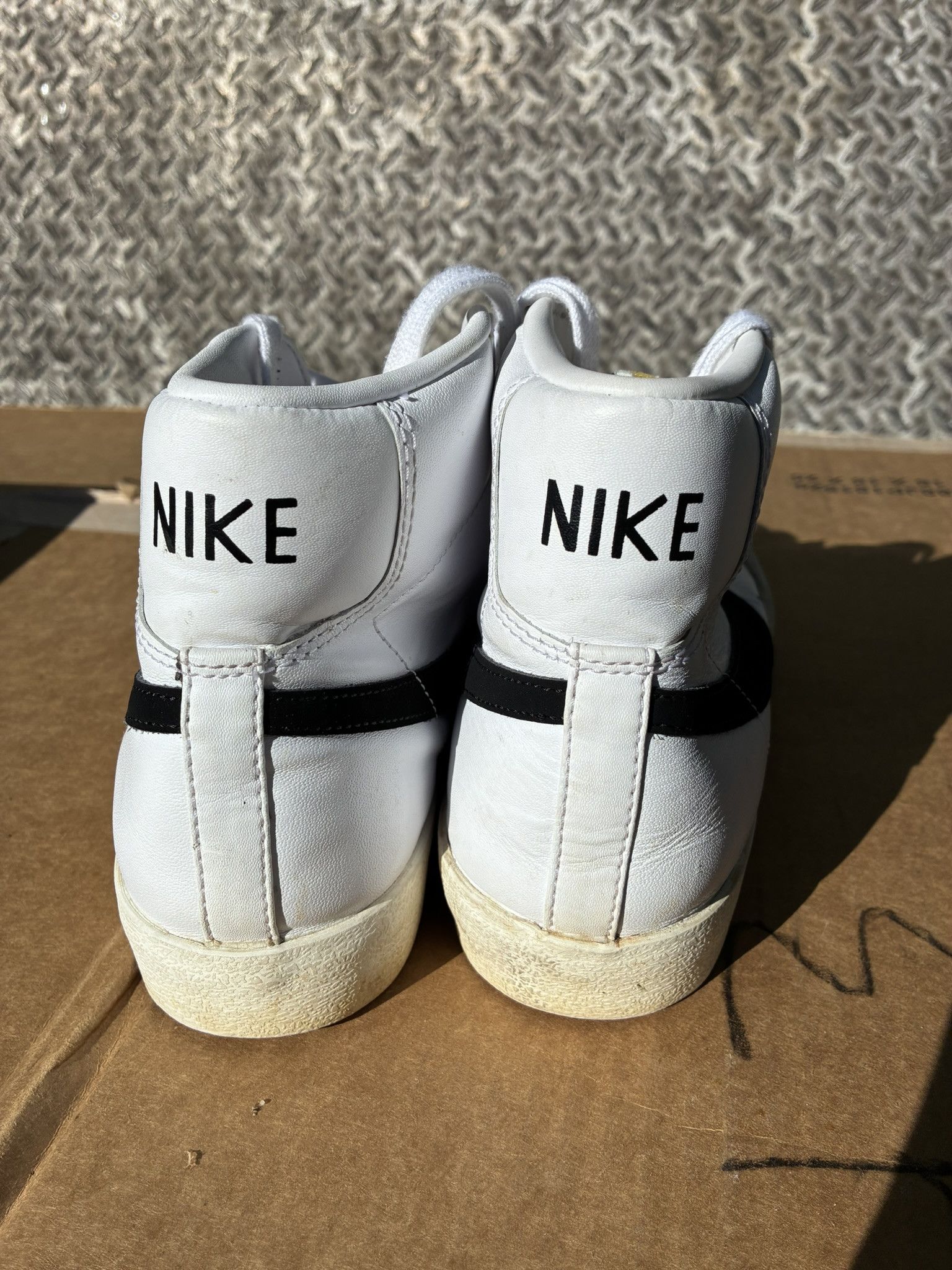 Other Nike Blazer Mid '77 Vintage White Black Lifestyle Retro 8.5 Size US 8.5 / EU 41-42 - 3 Thumbnail