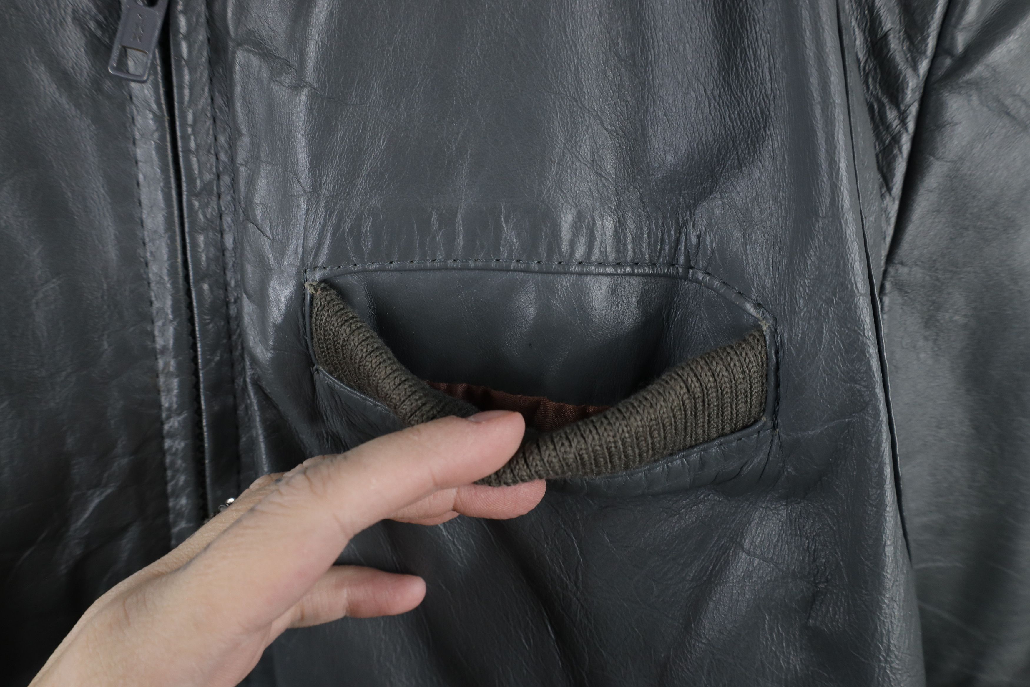 Vintage Vintage 80s 90s Streetwear Leather Cafe Racer Bomber Jacket Size US L / EU 52-54 / 3 - 4 Thumbnail