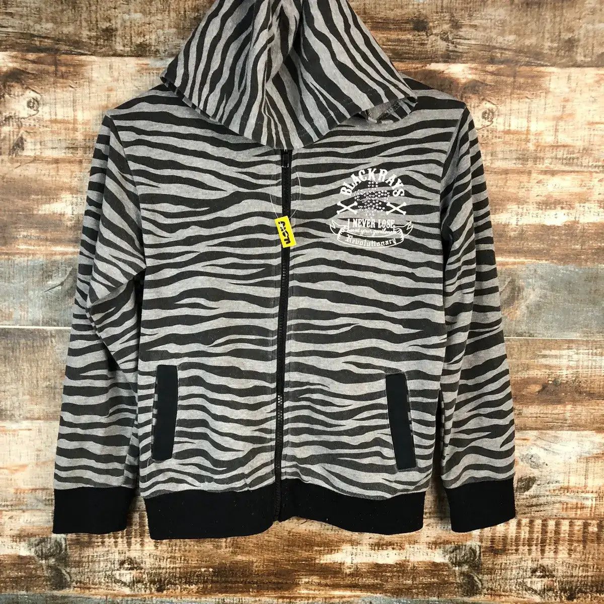 Japanese Brand DLL Bee Box Black Rays zebra Stripe skull Hoodie #A1571 Size US S / EU 44-46 / 1 - 8 Thumbnail