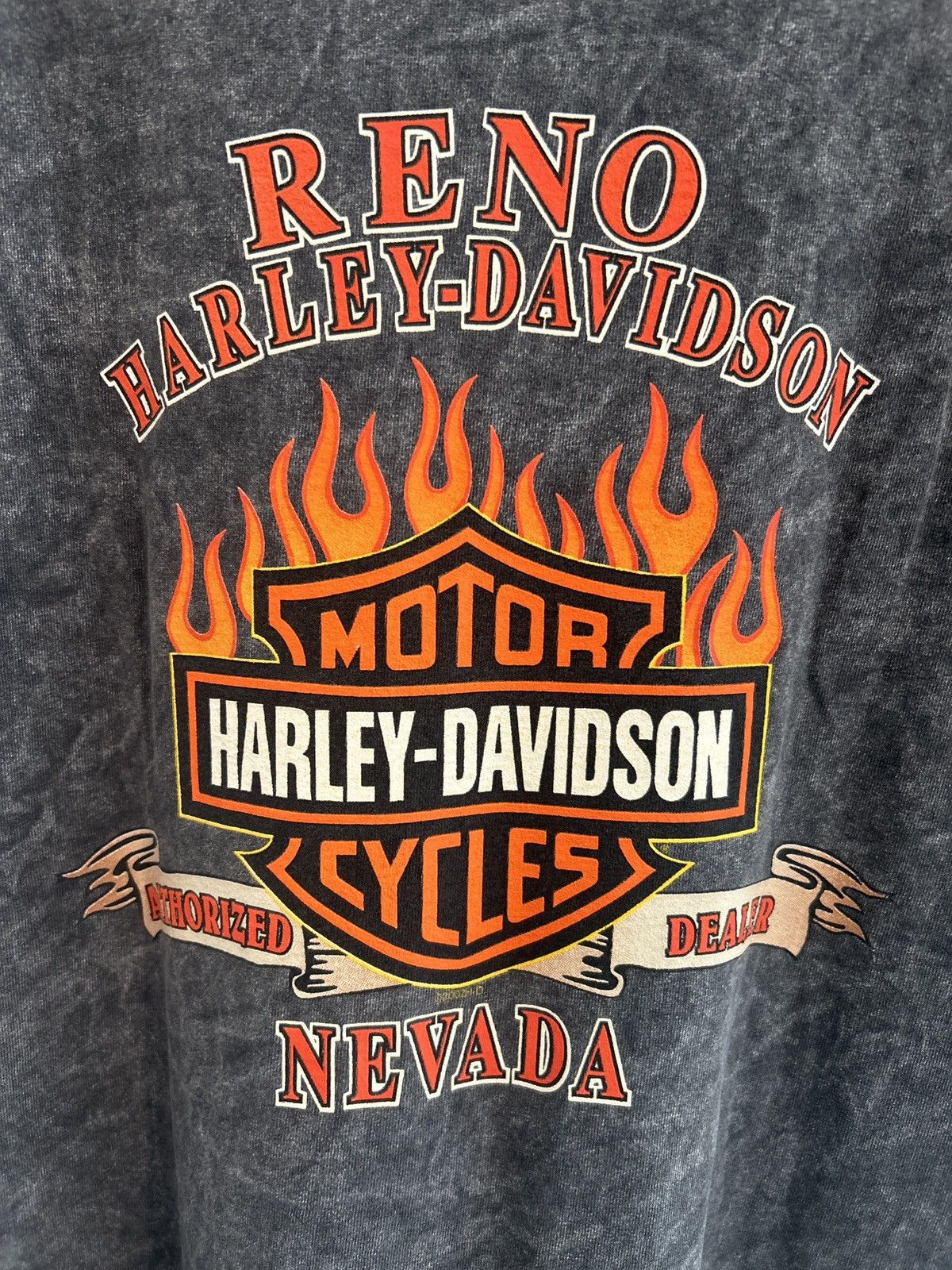 Vintage Vintage 2002 Harley Davidson Las Vegas T Shirt Size US XL / EU 56 / 4 - 3 Thumbnail